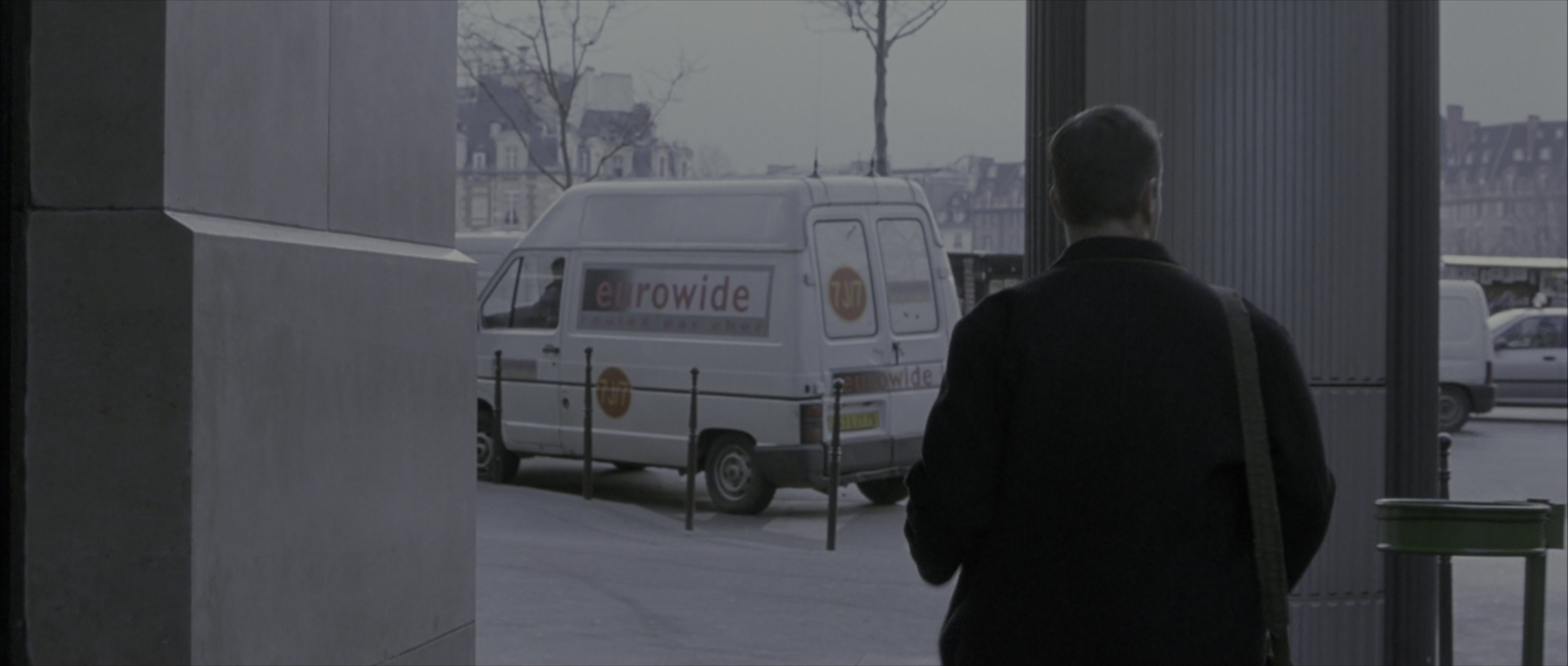The Bourne Identity (2002), wide, 2.35:1 — film still
