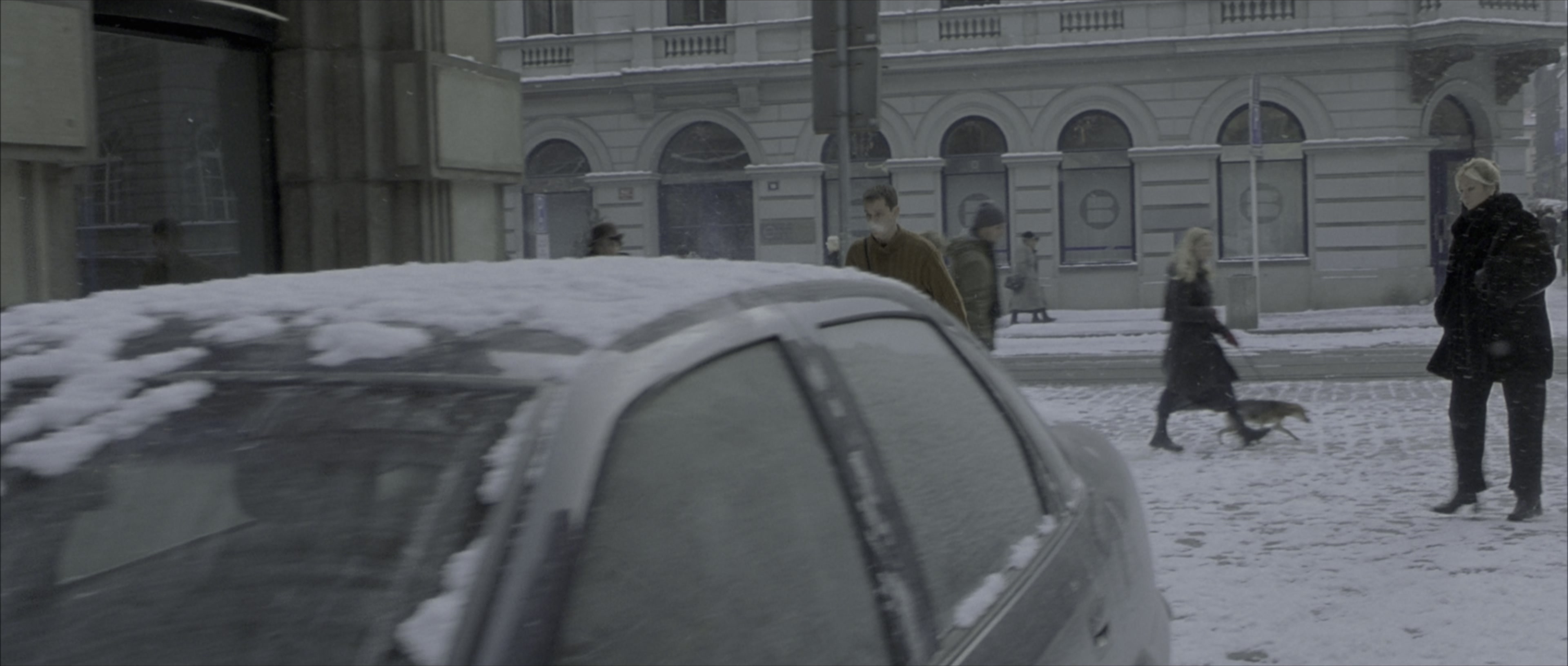 The Bourne Identity (2002), wide, 2.35:1 — film still