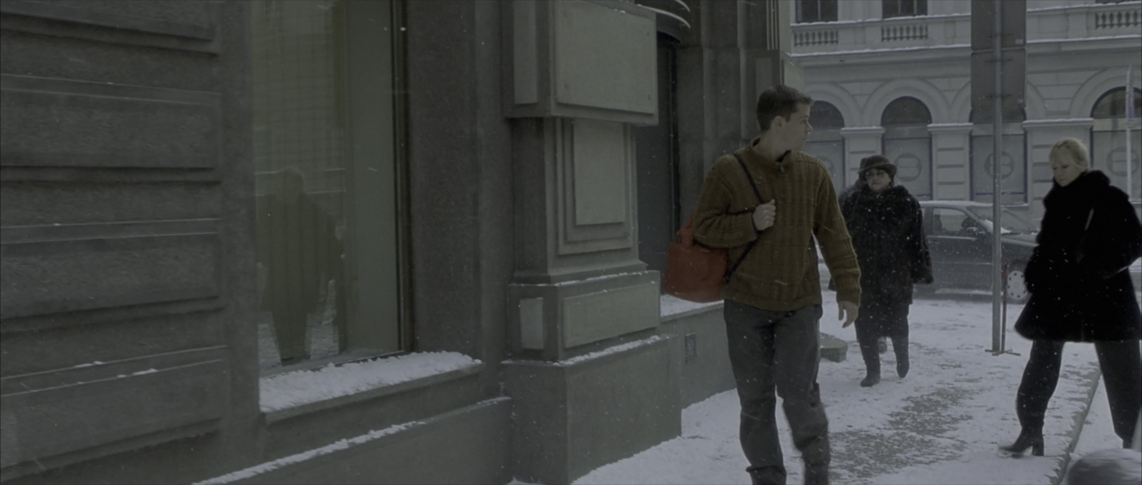 The Bourne Identity (2002), wide, 2.35:1 — film still