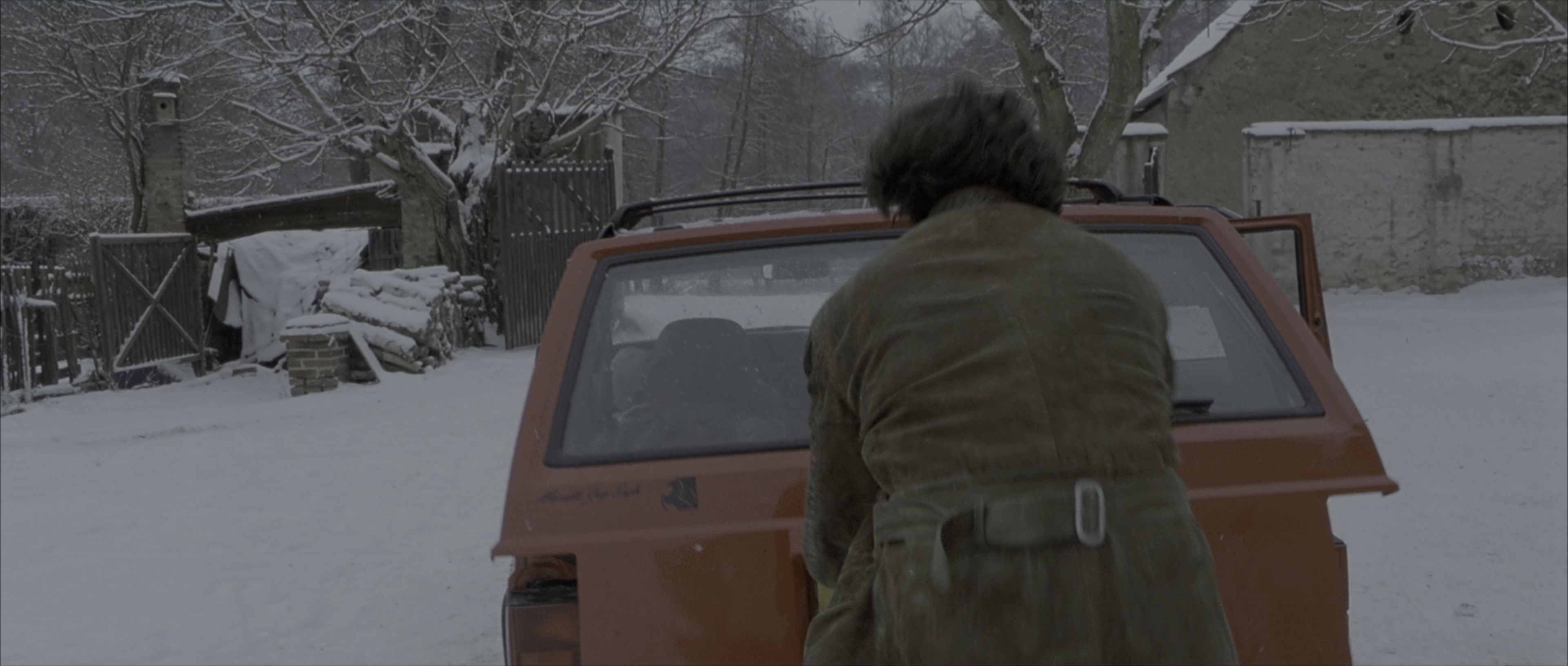 The Bourne Identity (2002), wide, 2.35:1 — film still