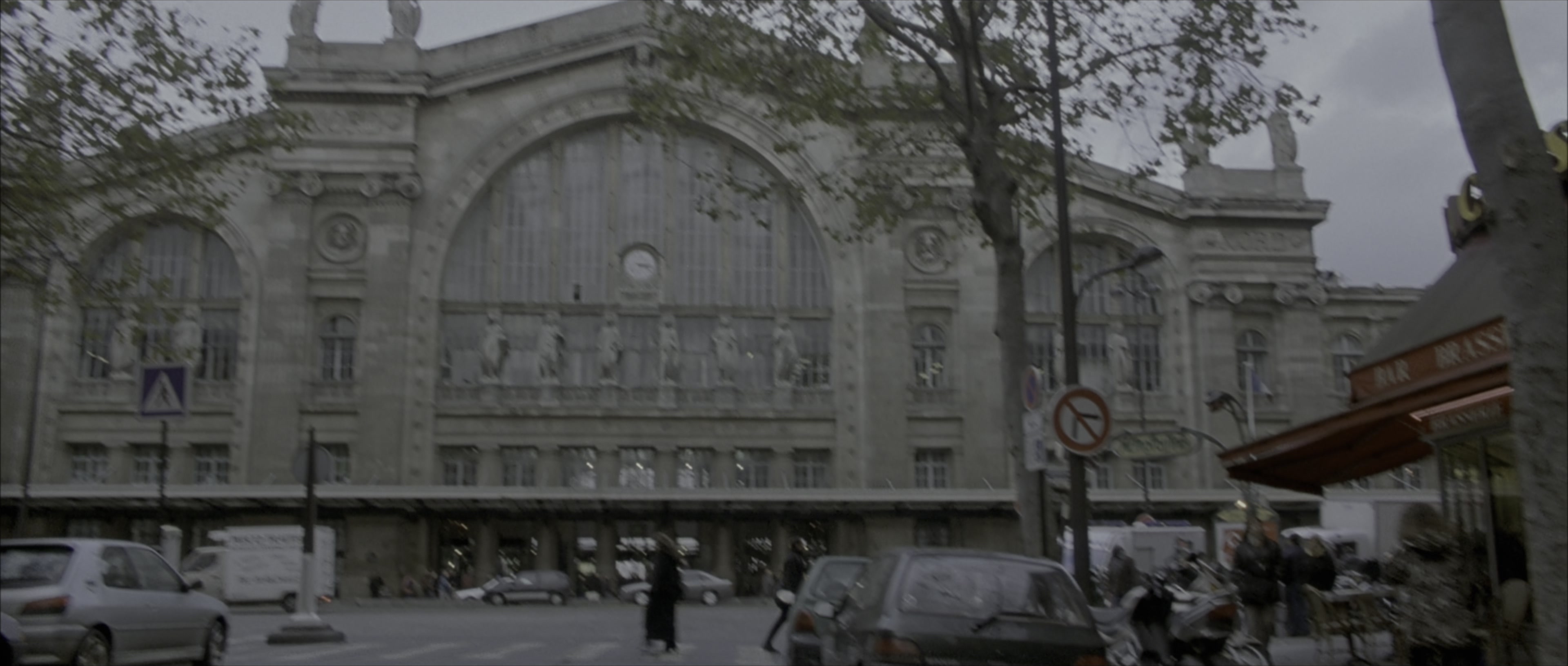 The Bourne Identity (2002), wide, 2.35:1 — film still
