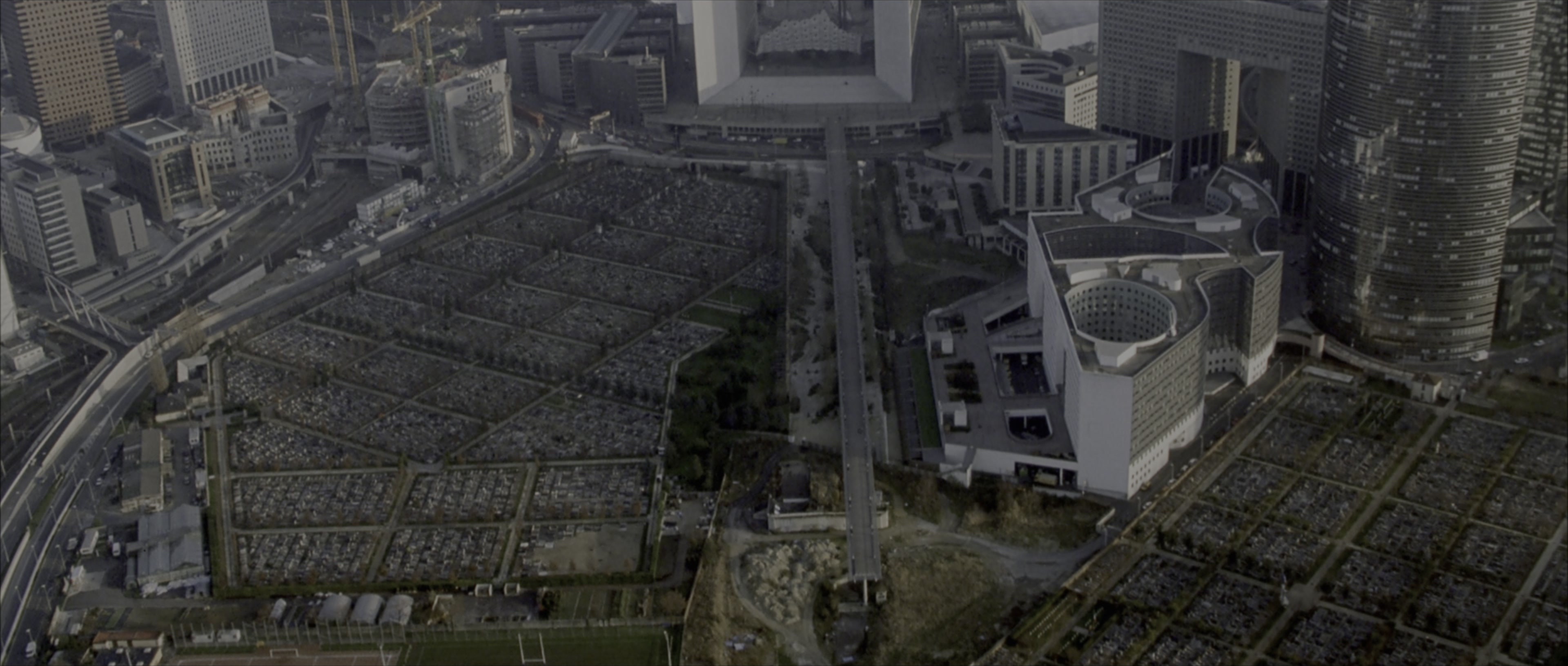 The Bourne Identity (2002), wide, 2.35:1 — film still