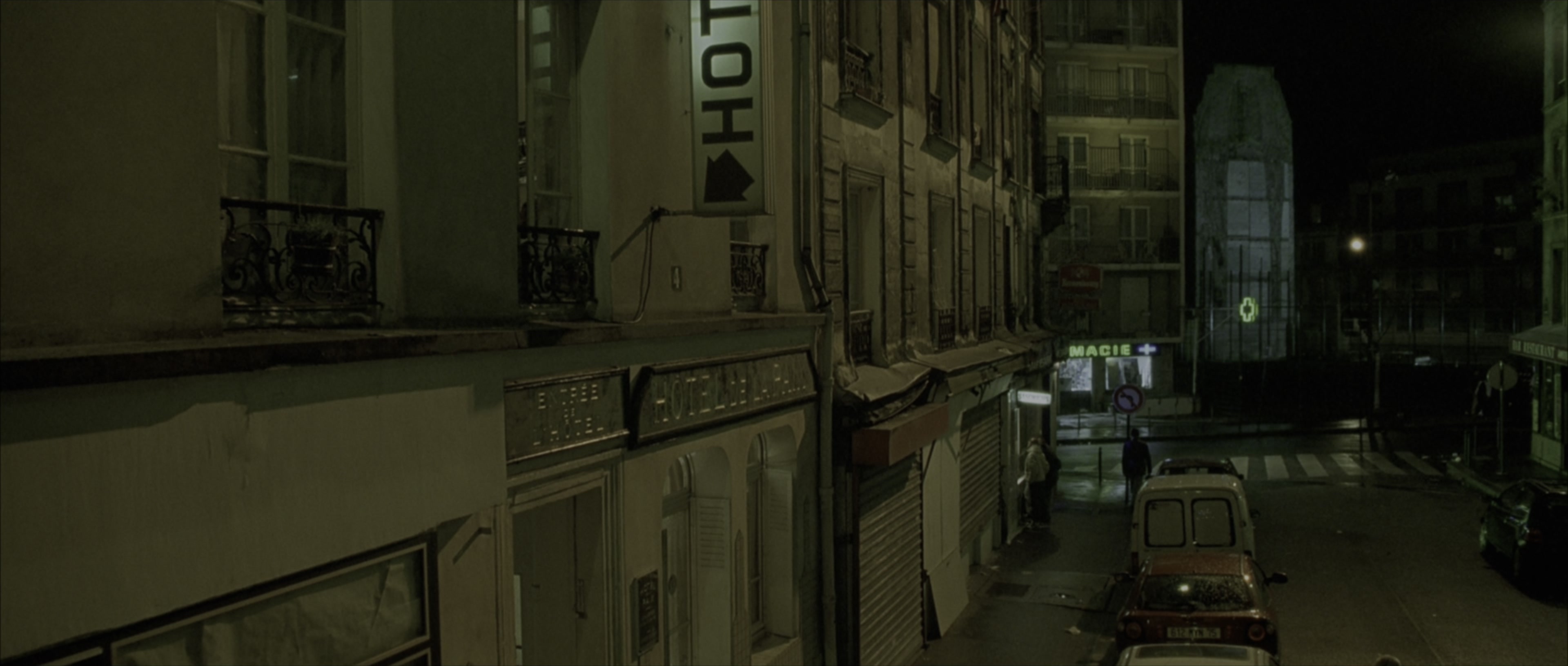 The Bourne Identity (2002), wide, 2.35:1 — film still