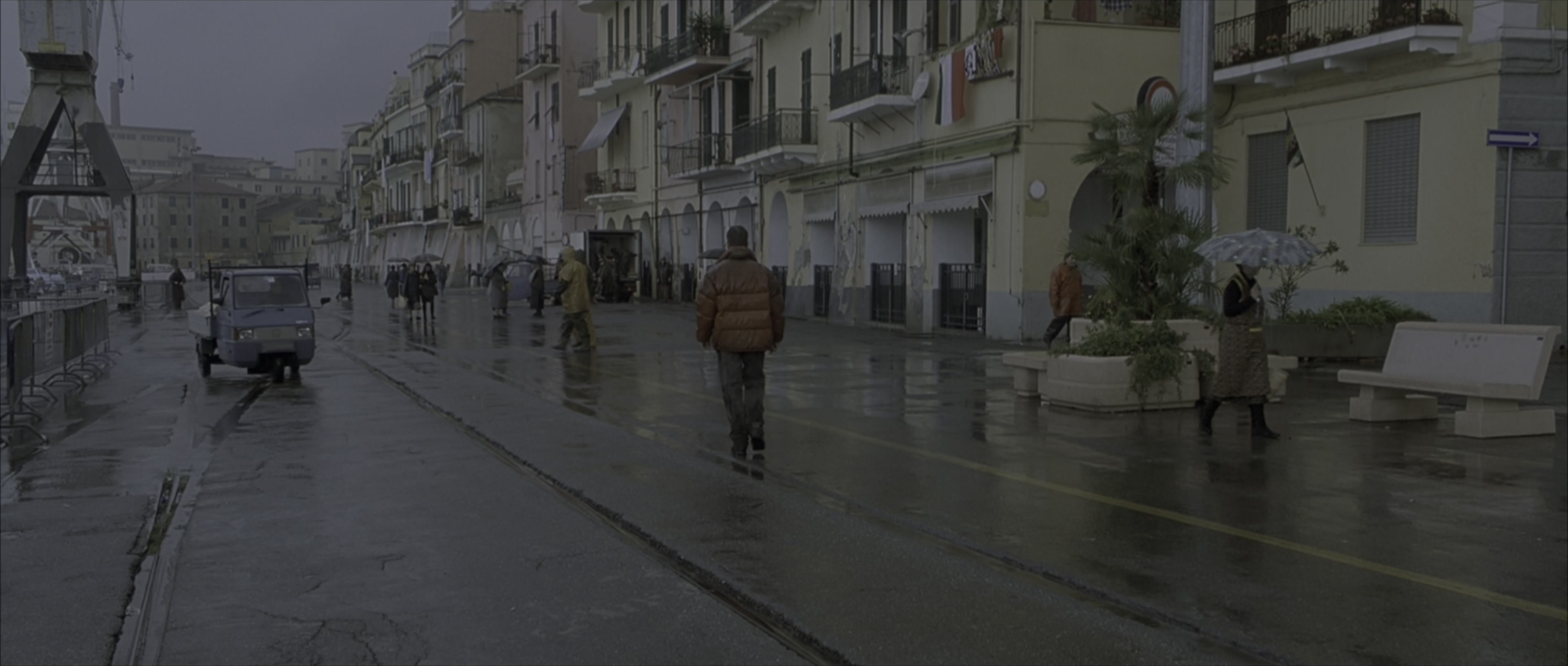 The Bourne Identity (2002), wide, 2.35:1 — film still