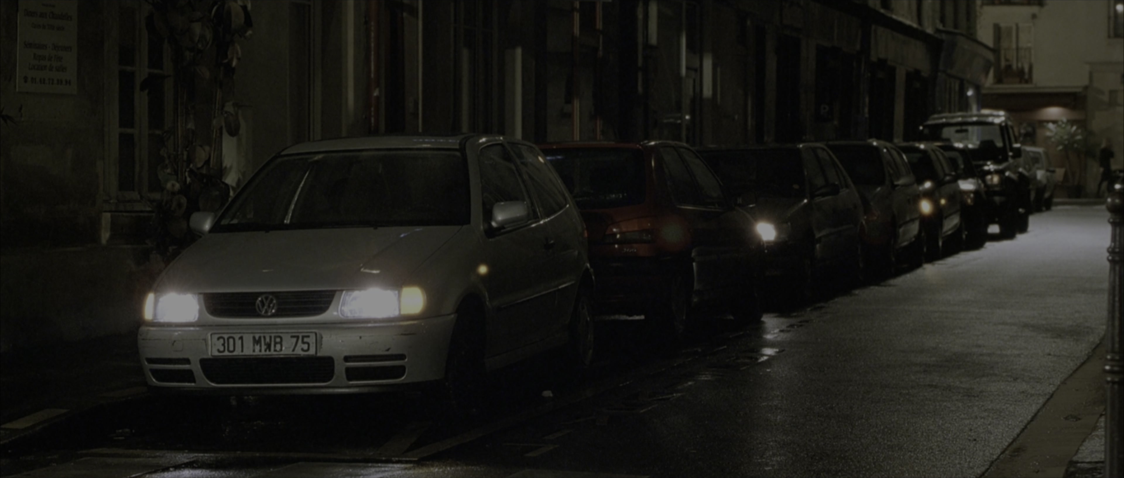 The Bourne Identity (2002), wide, 2.35:1 — film still