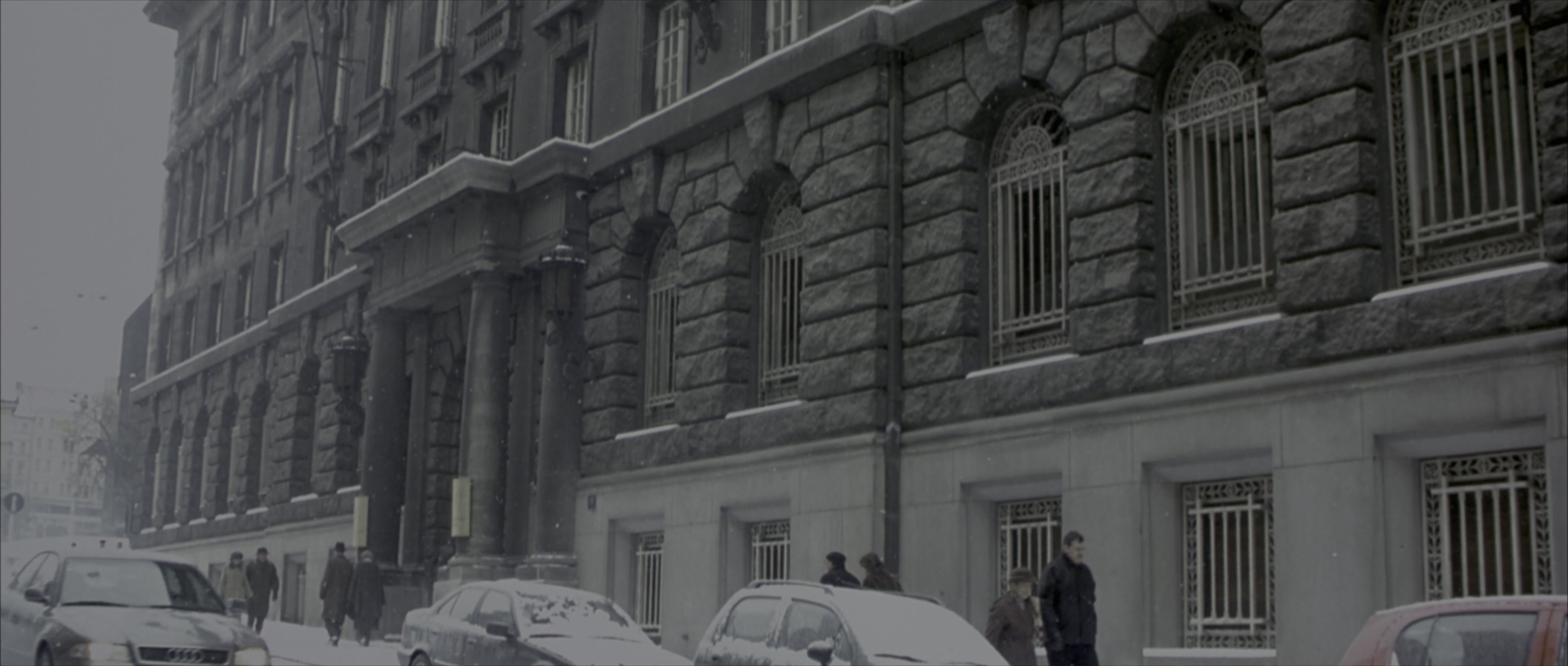 The Bourne Identity (2002), wide, 2.35:1 — film still