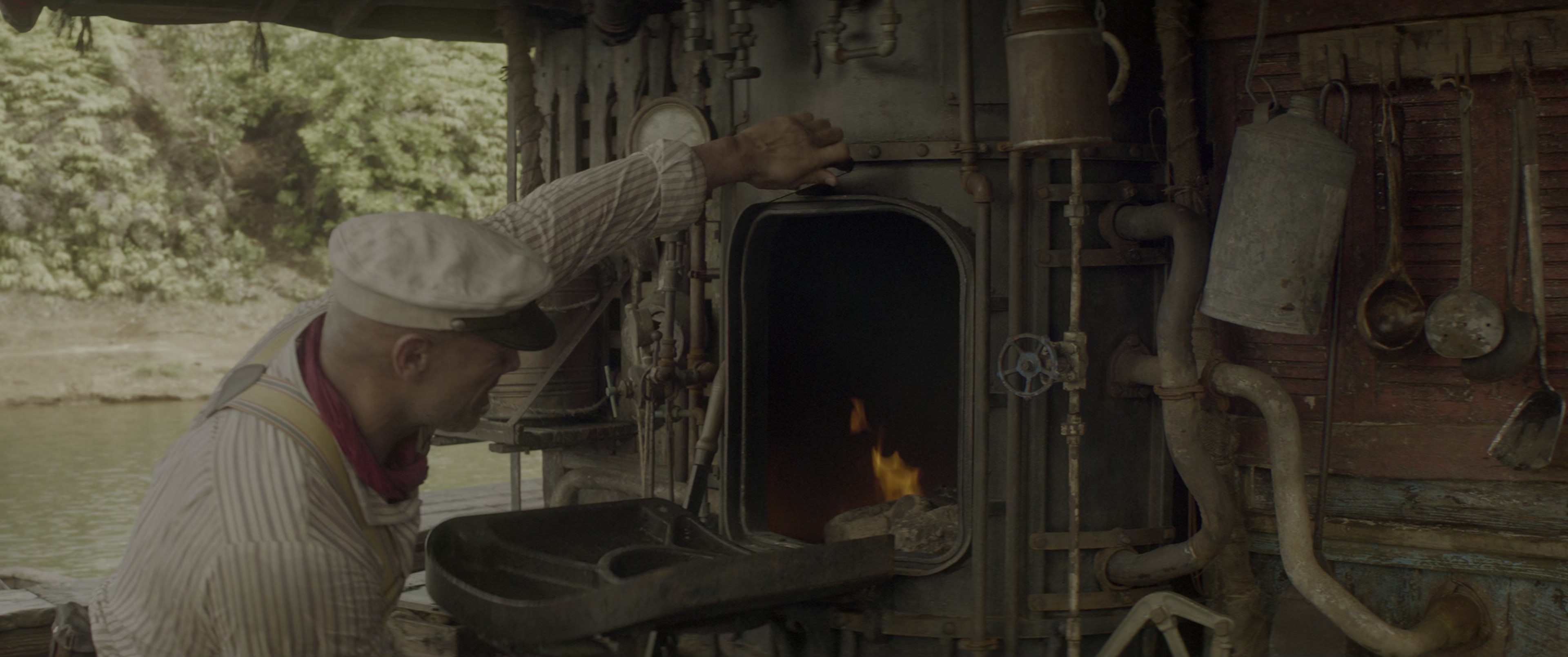 Jungle Cruise (2021), wide, 2.39:1 — film still