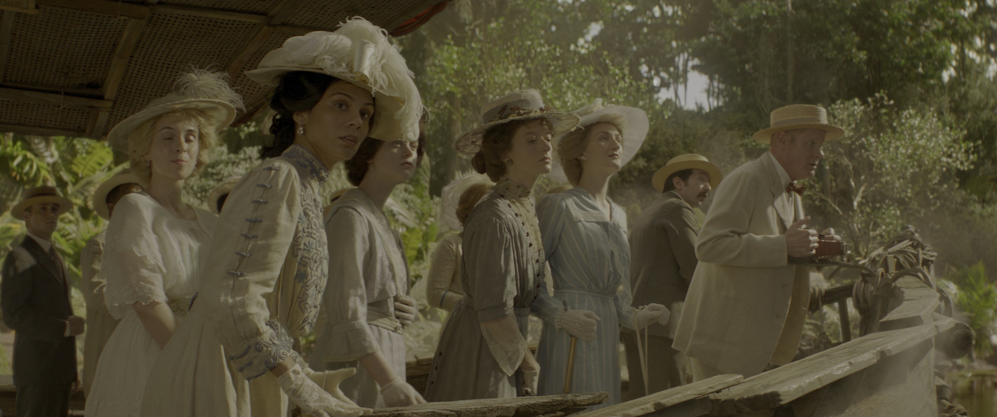 Jungle Cruise (2021), wide, 2.39:1 — film still