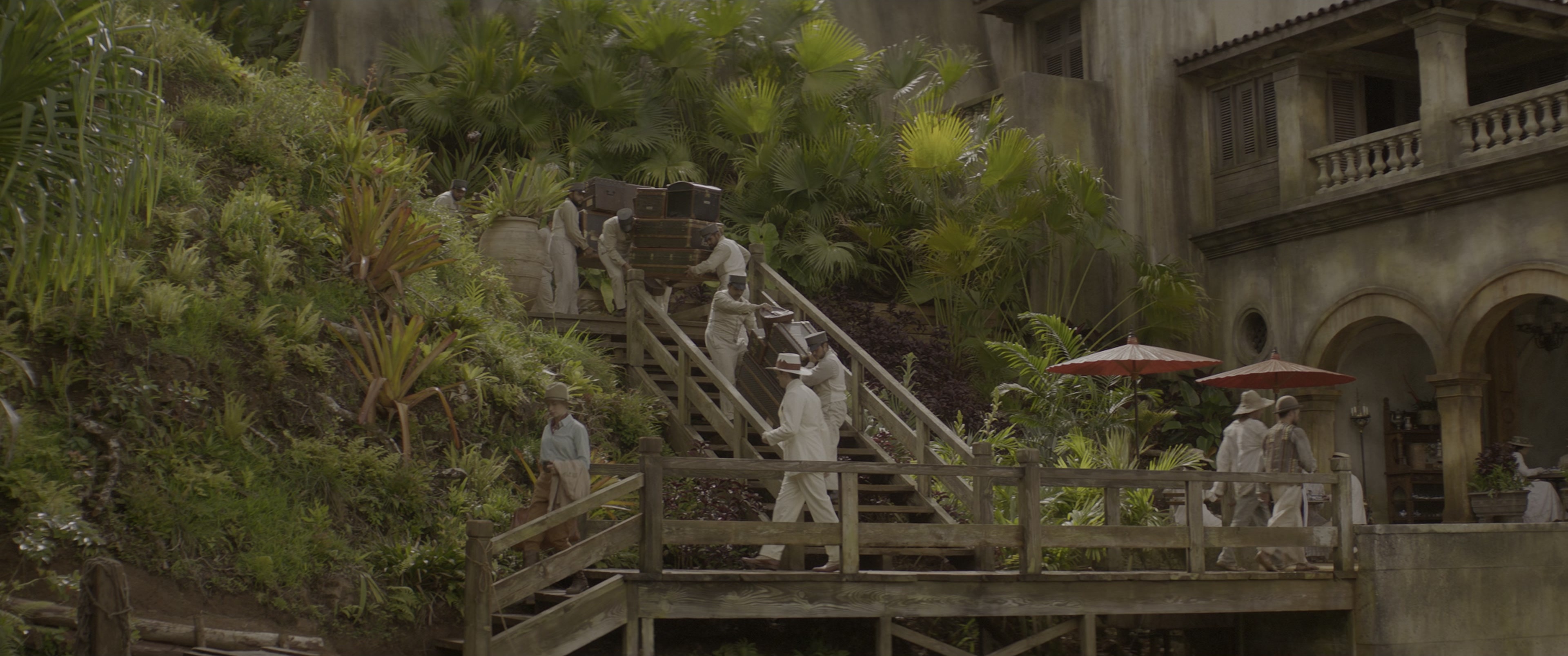 Jungle Cruise (2021), wide, 2.39:1 — film still