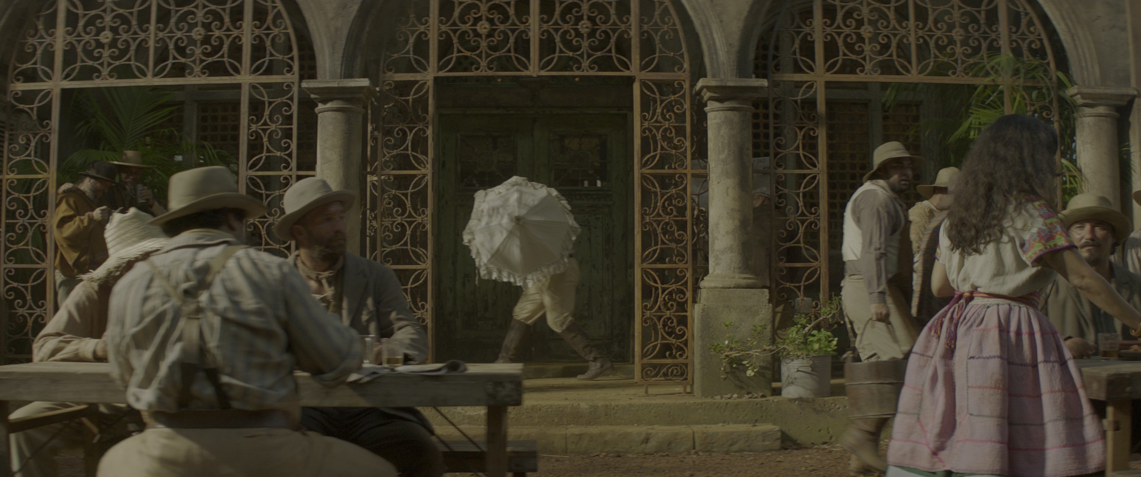 Jungle Cruise (2021), wide, 2.39:1 — film still
