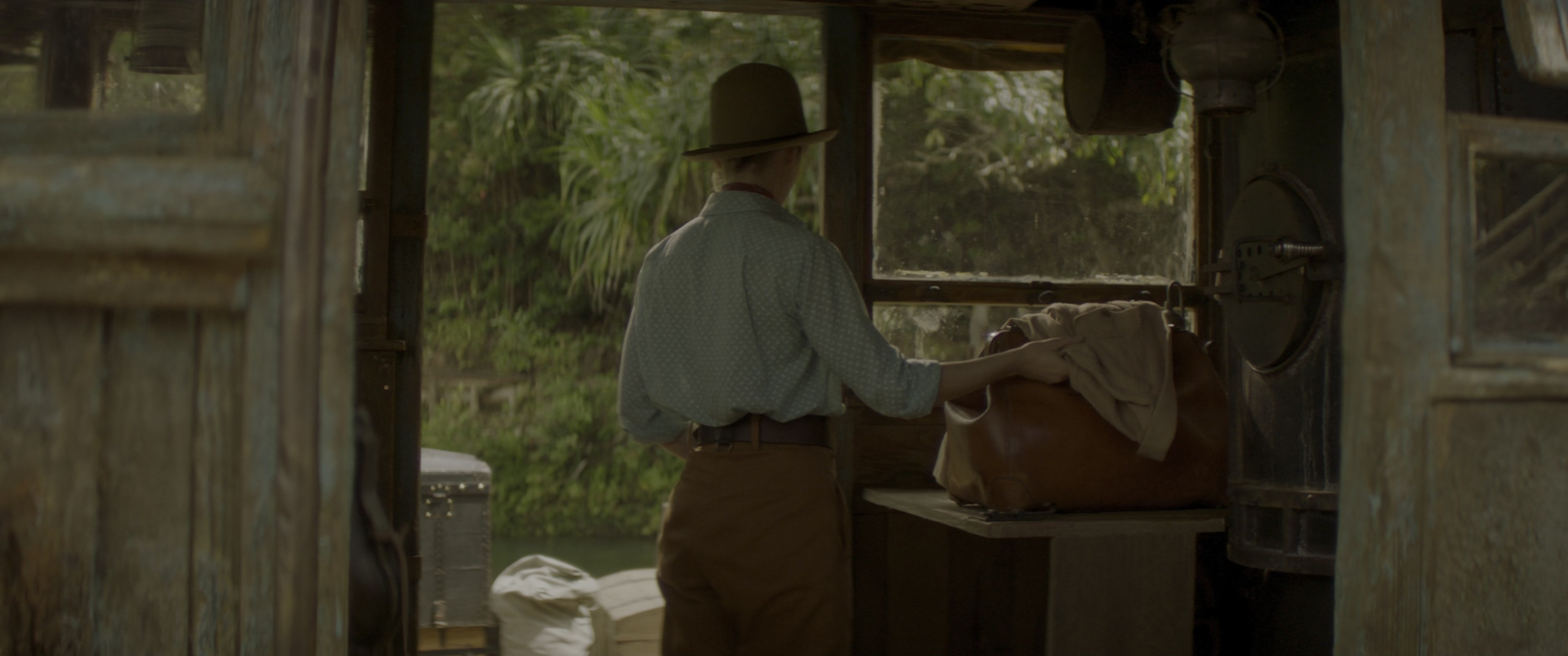 Jungle Cruise (2021), wide, 2.39:1 — film still