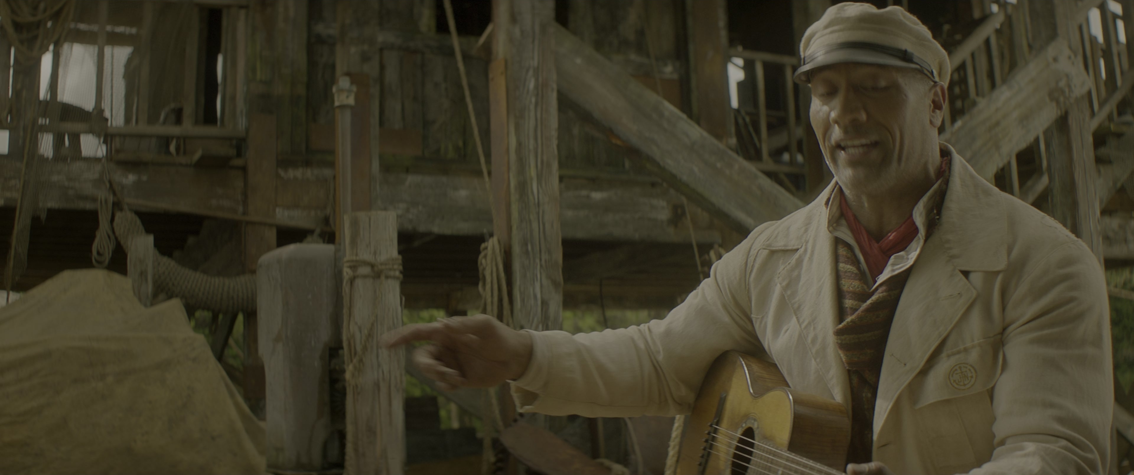 Jungle Cruise (2021), wide, 2.39:1 — film still