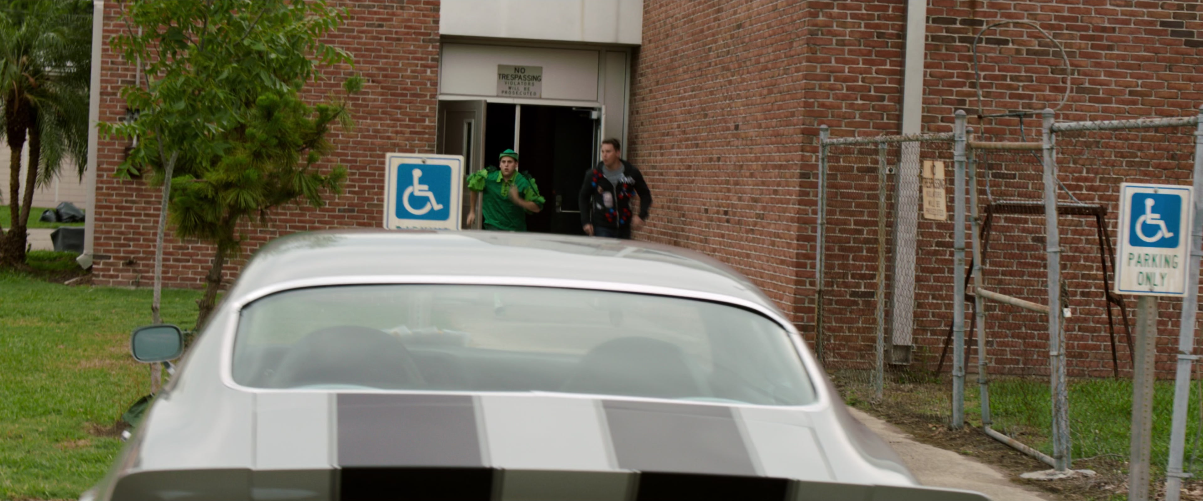21 Jump Street (2012), wide, 2.40:1 — film still