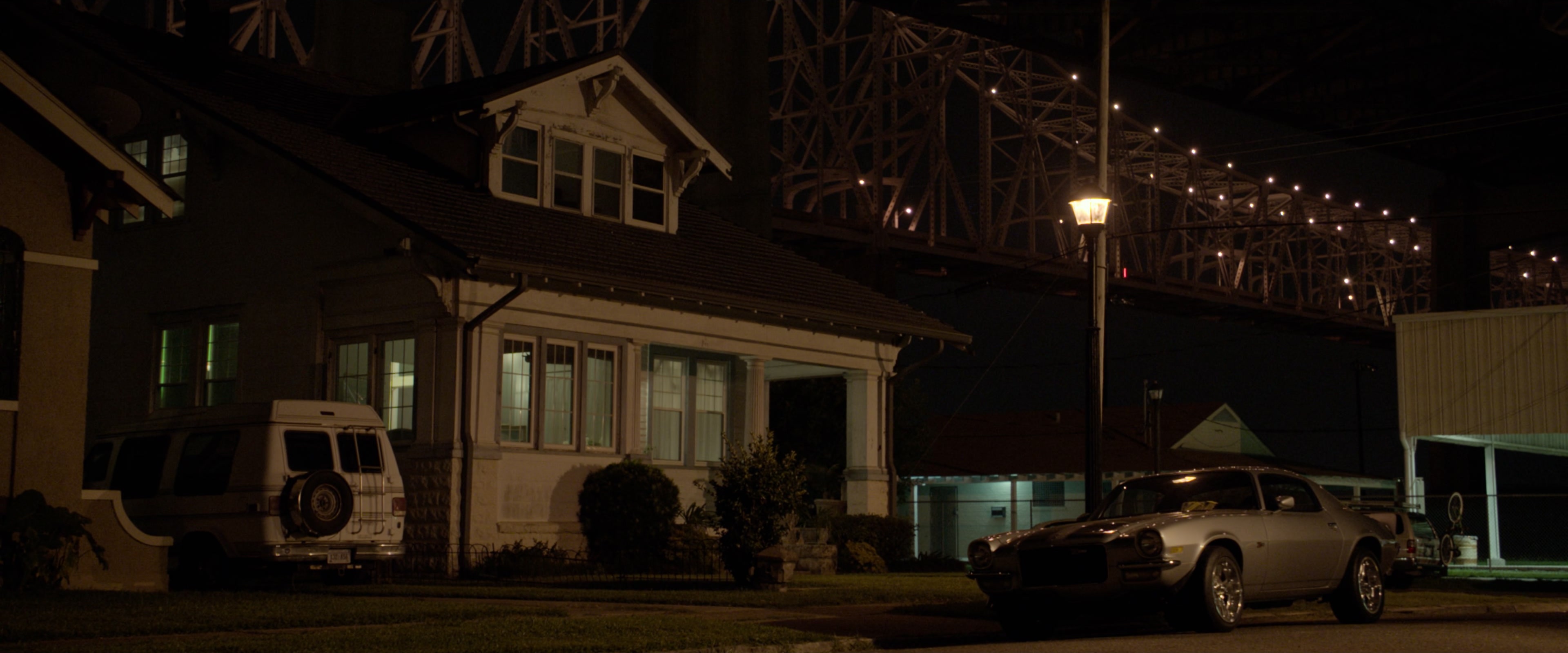 21 Jump Street (2012), wide, 2.40:1 — film still
