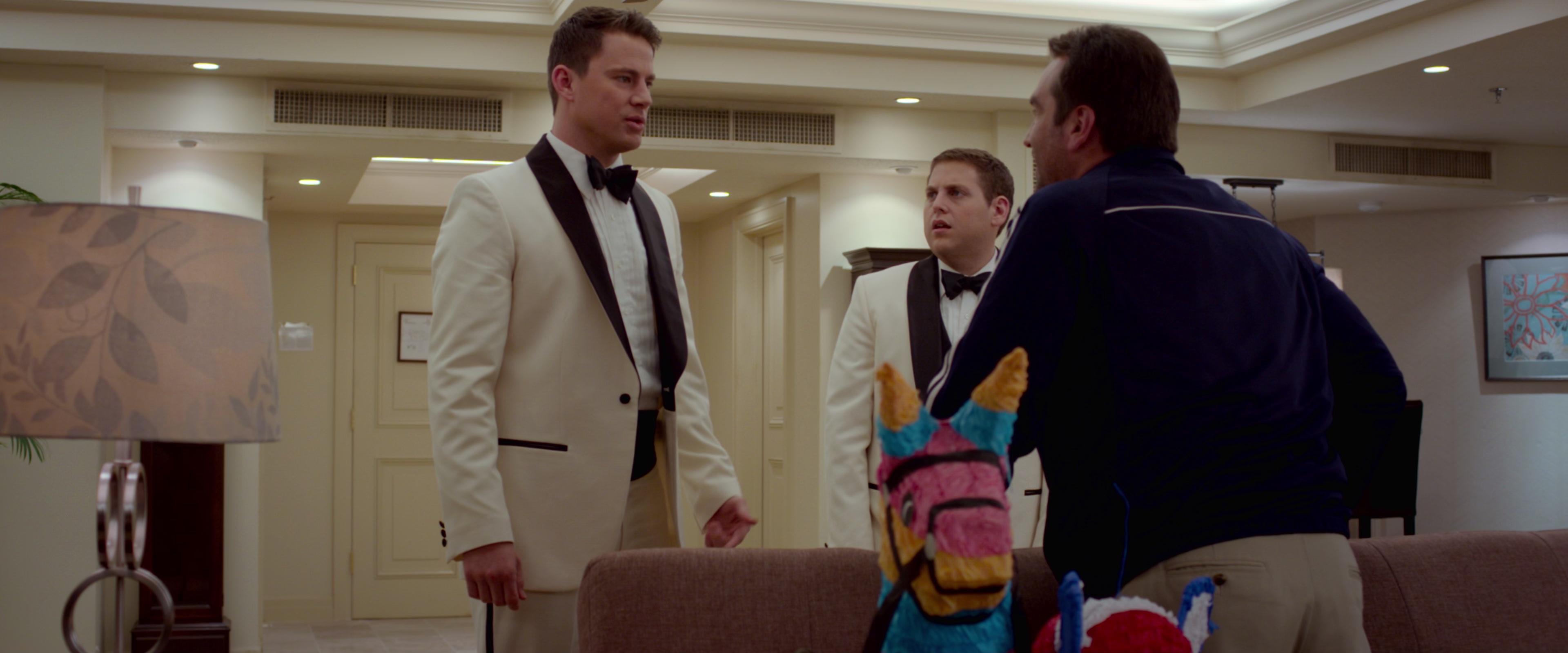 21 Jump Street (2012), wide, 2.40:1 — film still