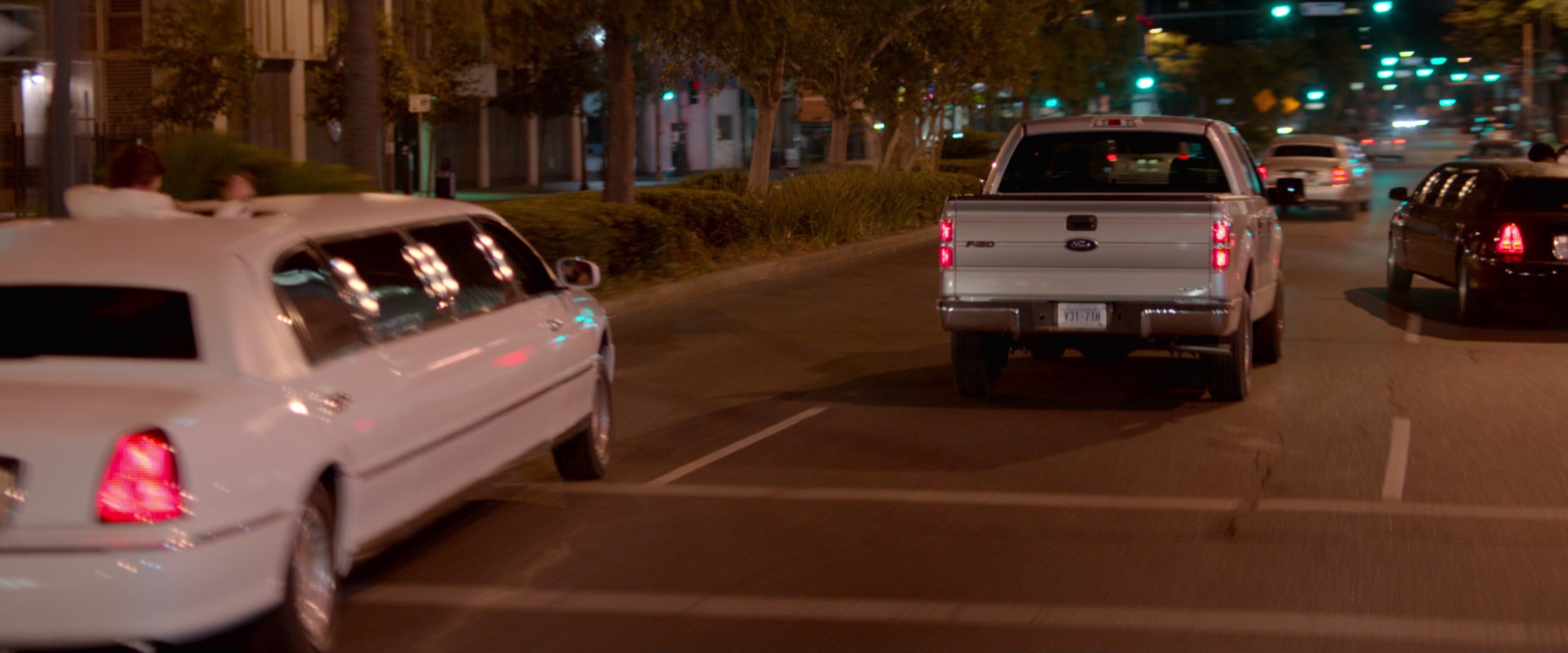 21 Jump Street (2012), wide, 2.40:1 — film still