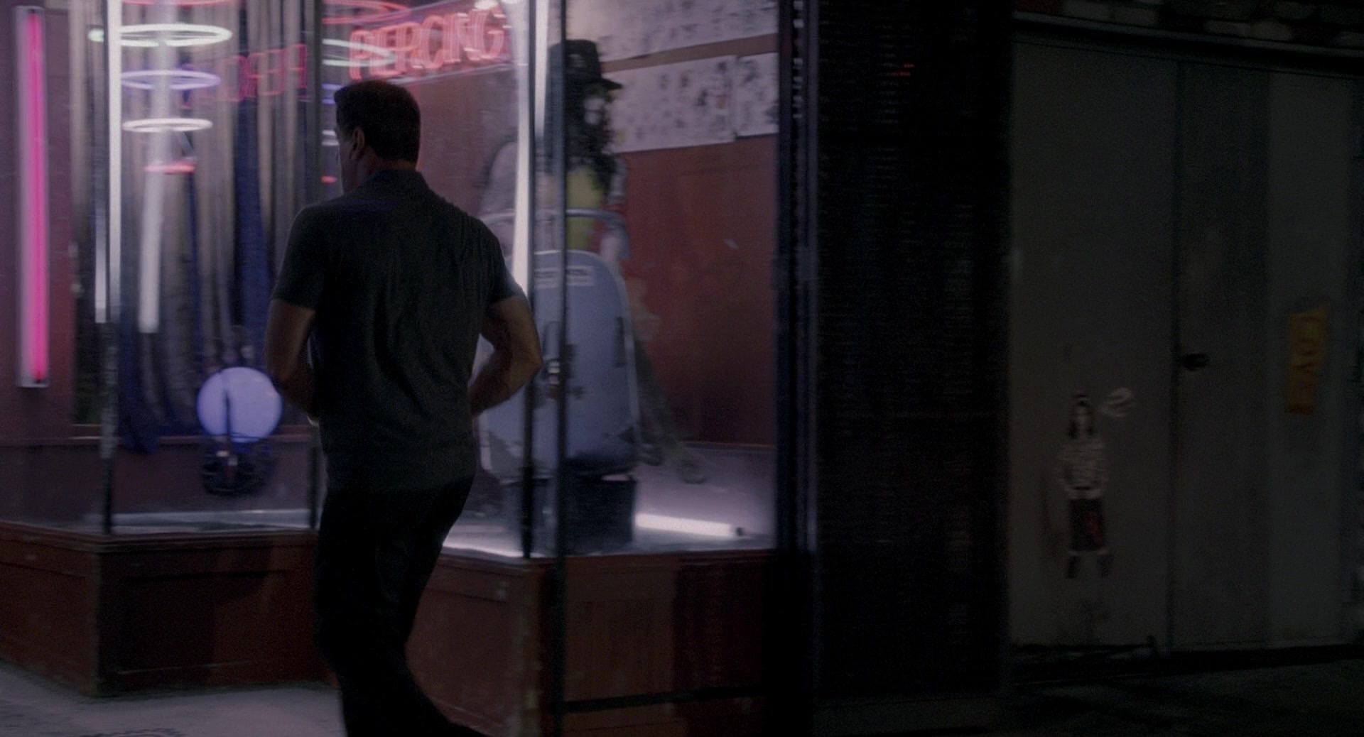 Bullet to the Head (2012), wide, 1.85:1 — film still