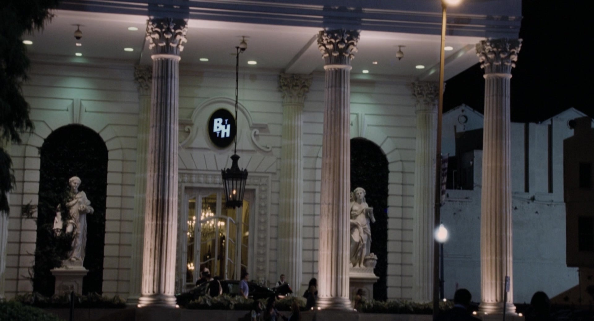 Bullet to the Head (2012), wide, 1.85:1 — film still