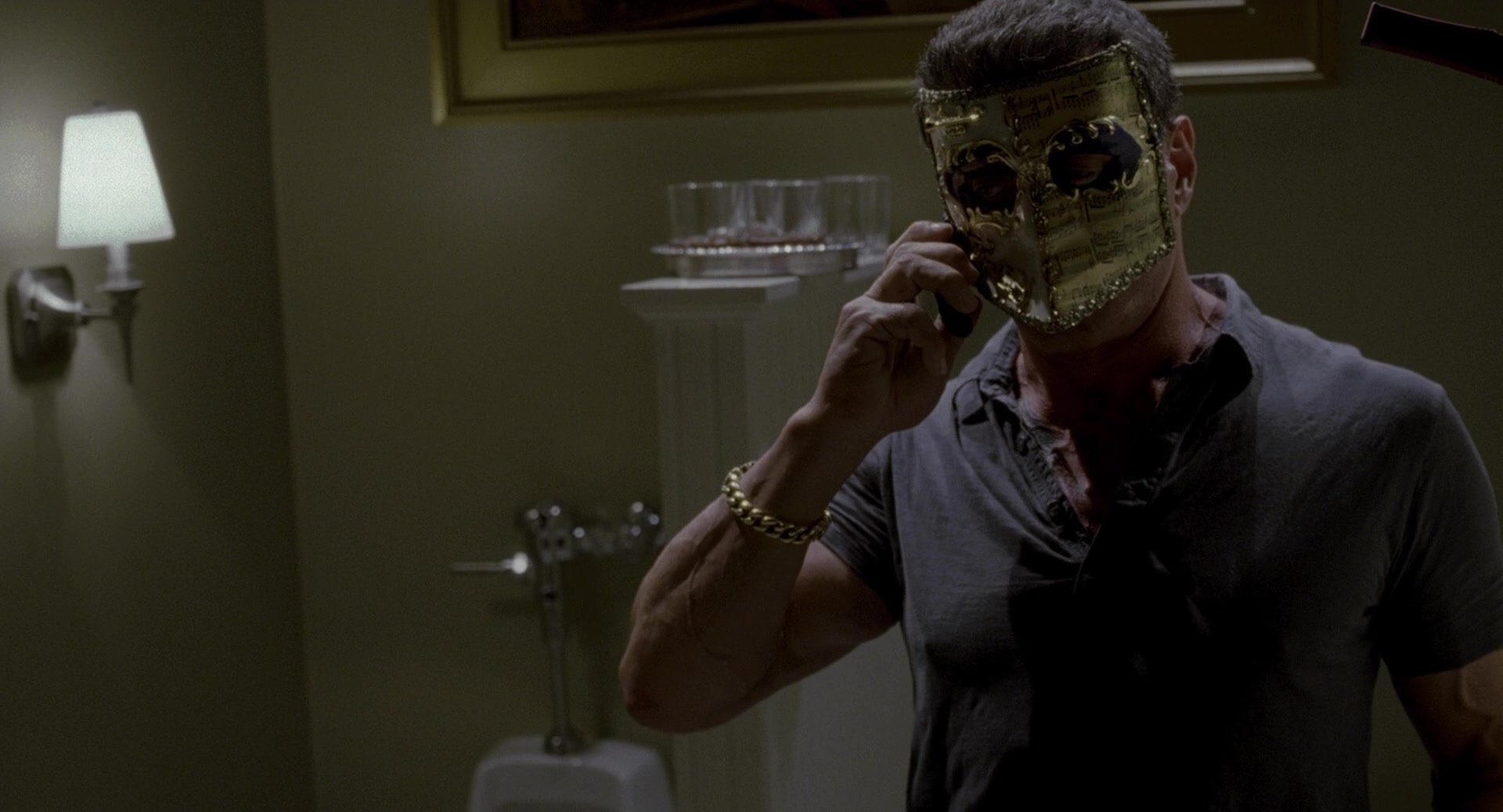 Bullet to the Head (2012), wide, 1.85:1 — film still