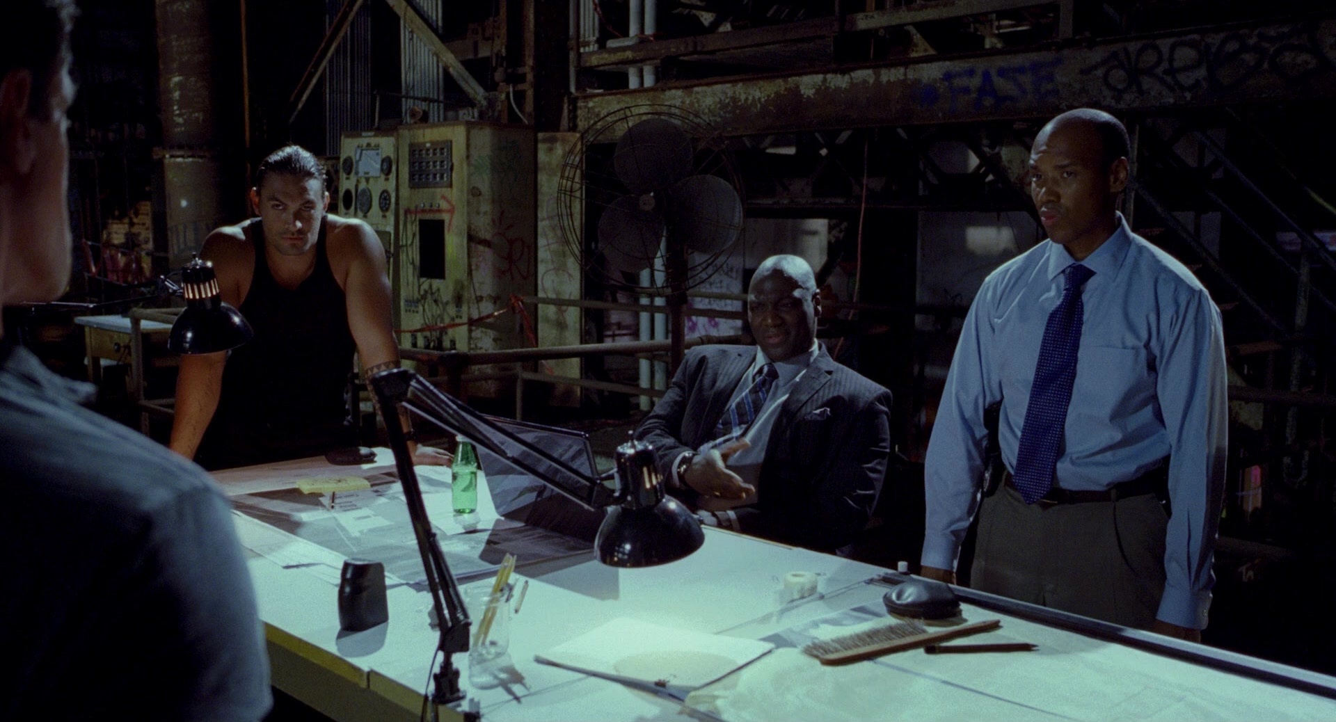 Bullet to the Head (2012), wide, 1.85:1 — film still