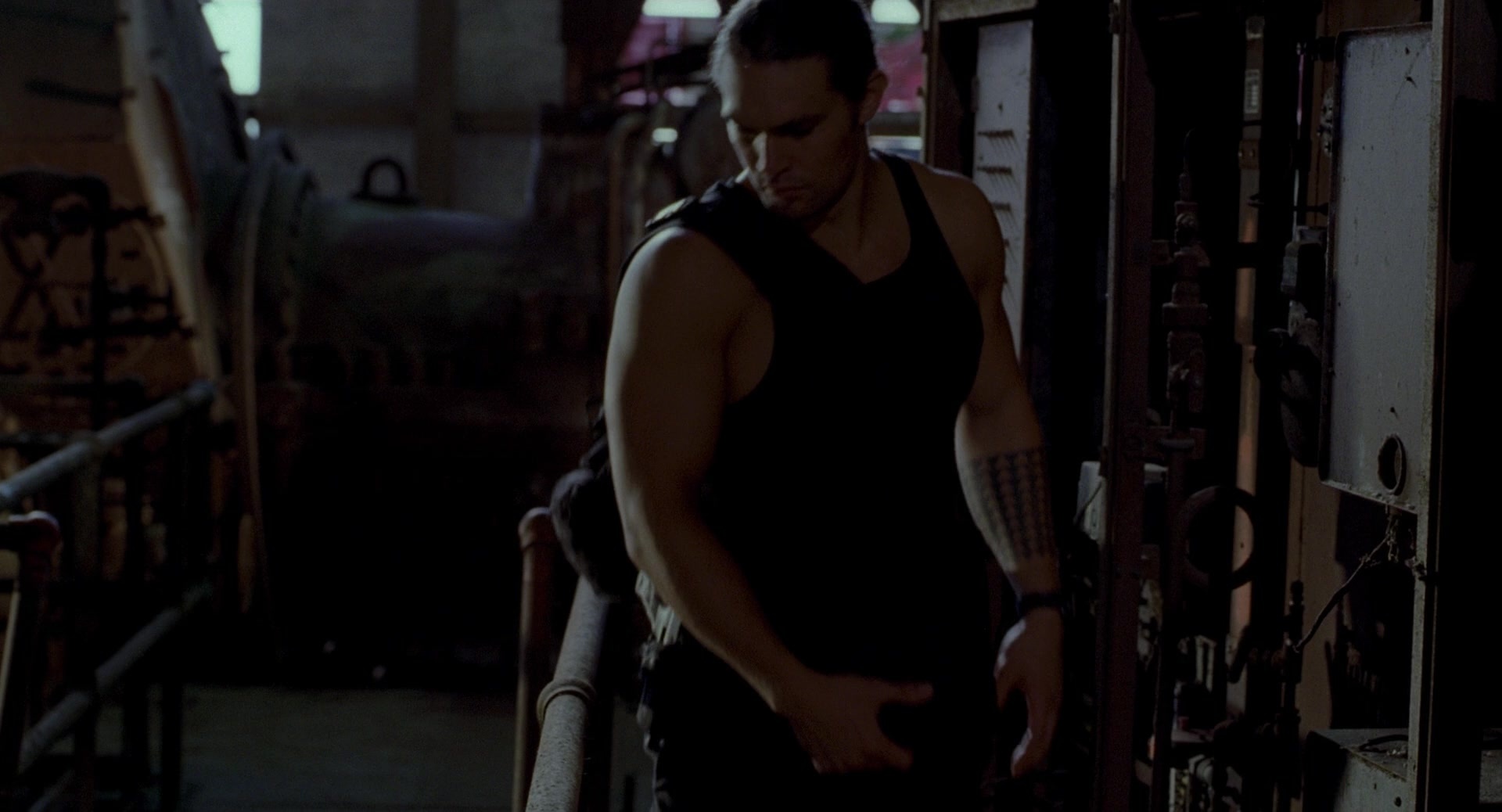 Bullet to the Head (2012), wide, 1.85:1 — film still