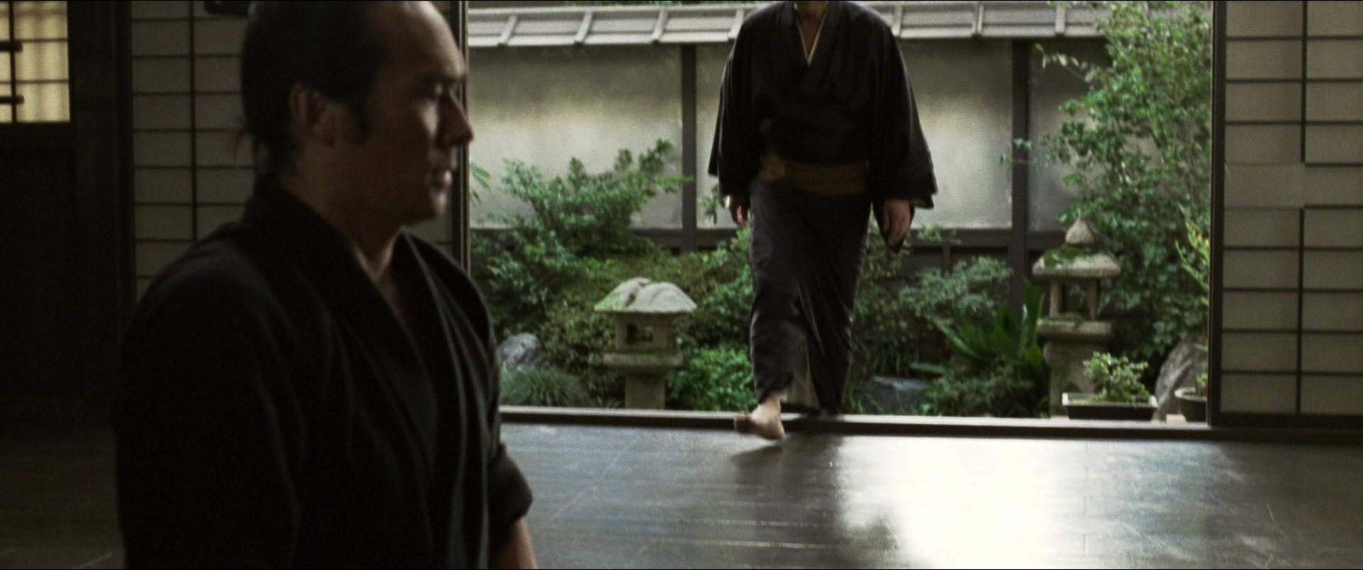 Jusan-nin no shikaku (2010), wide, 2.39:1 — film still