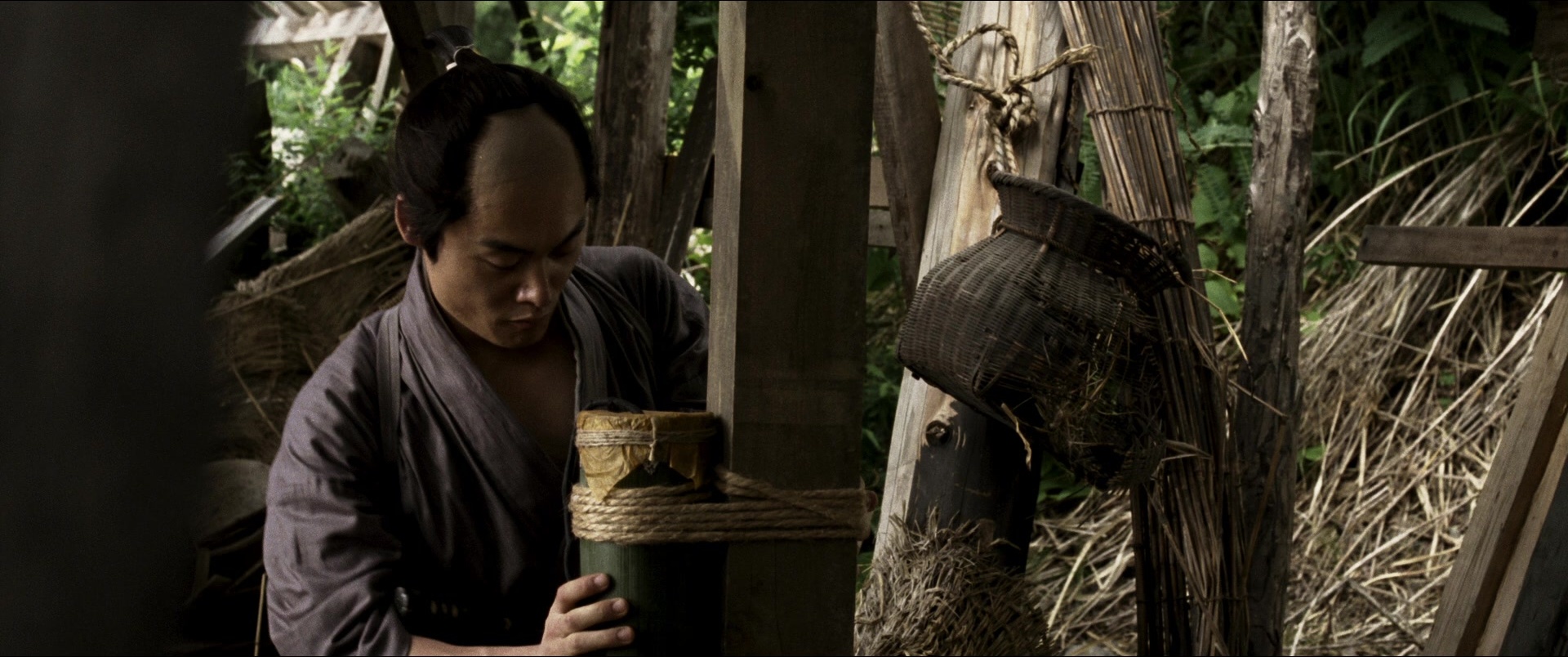 Jusan-nin no shikaku (2010), wide, 2.39:1 — film still