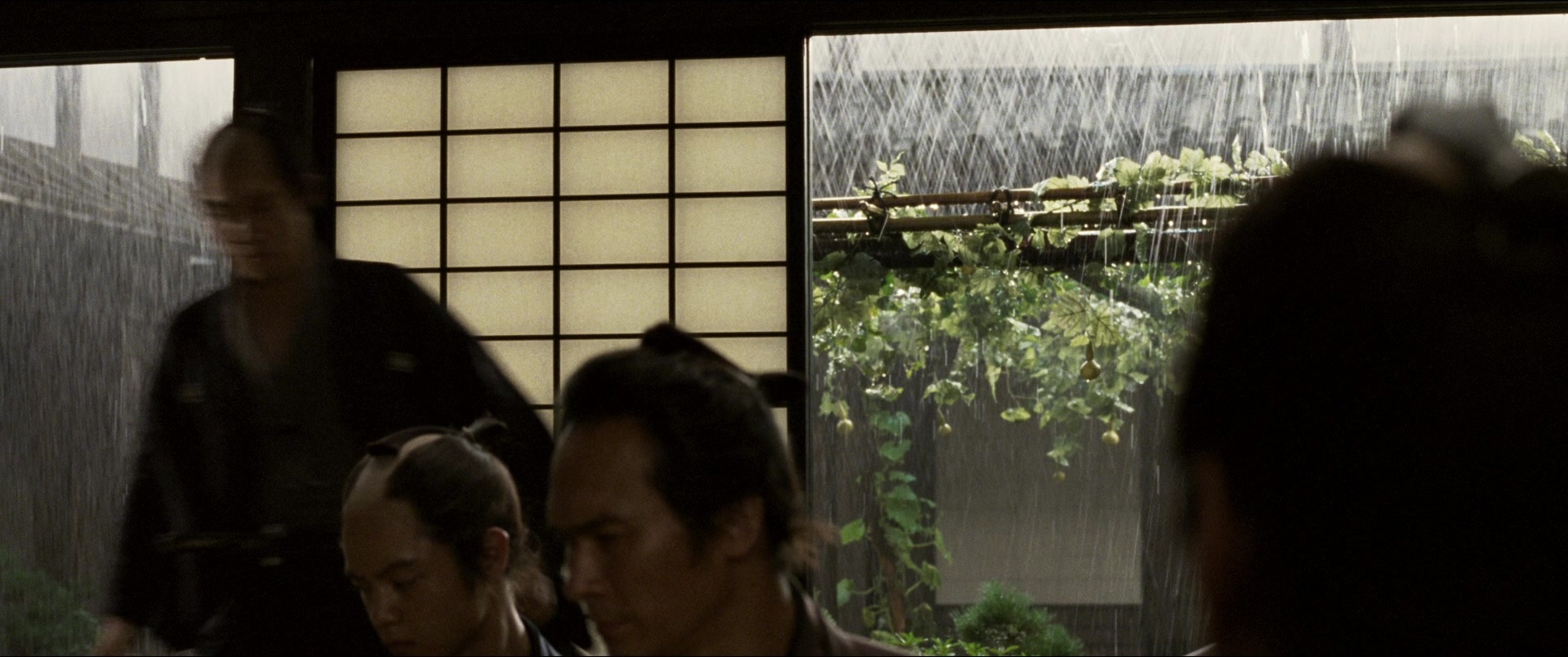 Jusan-nin no shikaku (2010), wide, 2.39:1 — film still