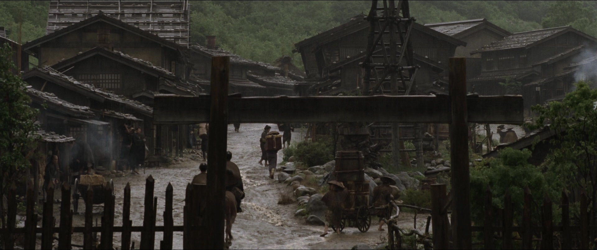 Jusan-nin no shikaku (2010), wide, 2.39:1 — film still