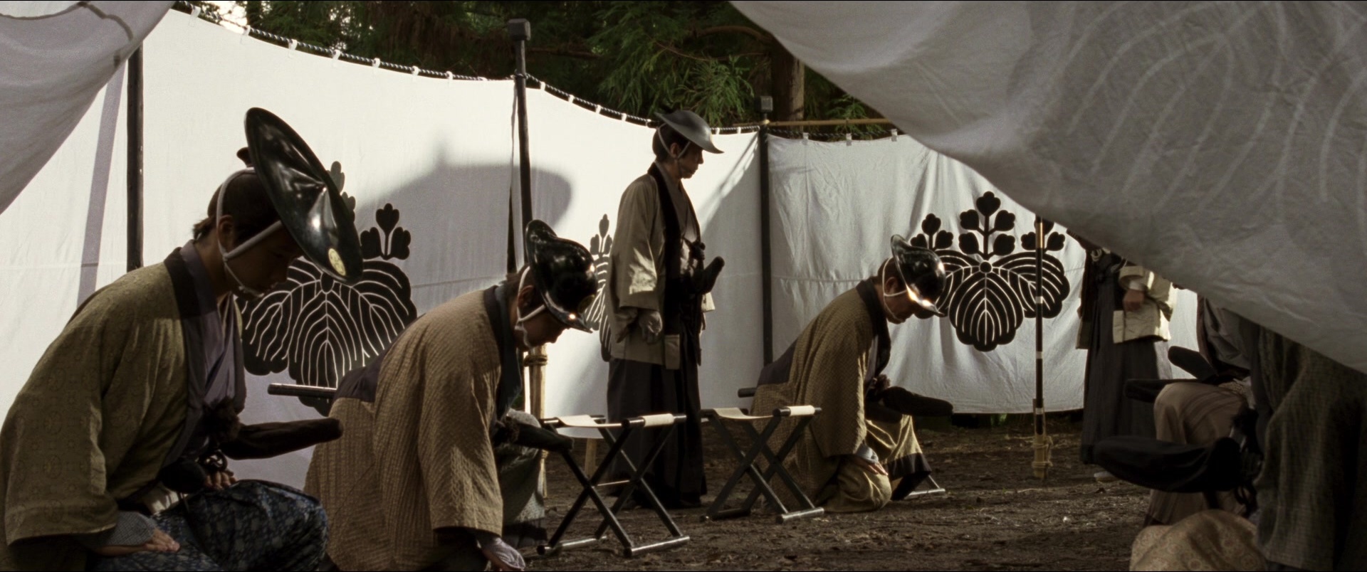 Jusan-nin no shikaku (2010), wide, 2.39:1 — film still