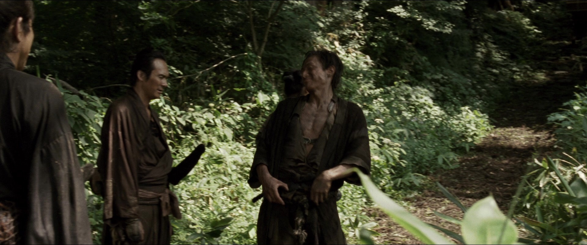 Jusan-nin no shikaku (2010), wide, 2.39:1 — film still