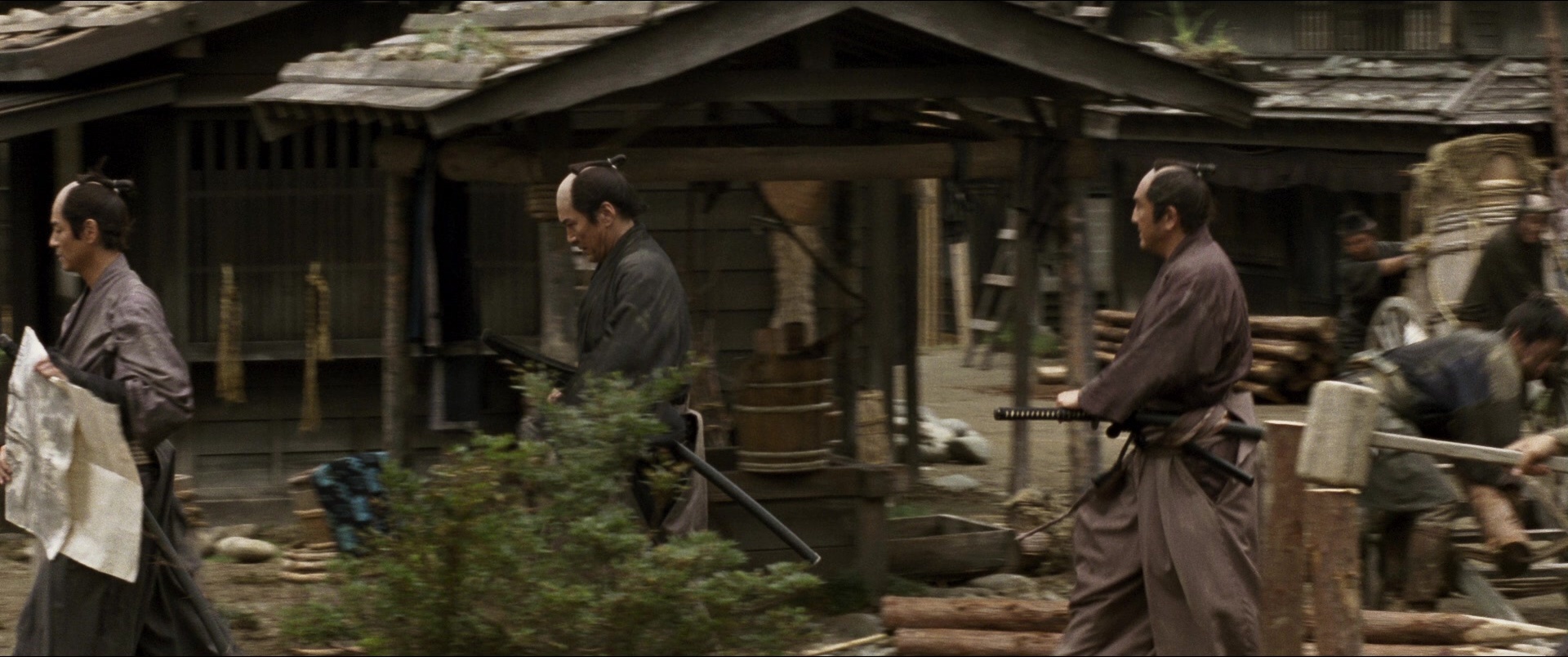 Jusan-nin no shikaku (2010), wide, 2.39:1 — film still