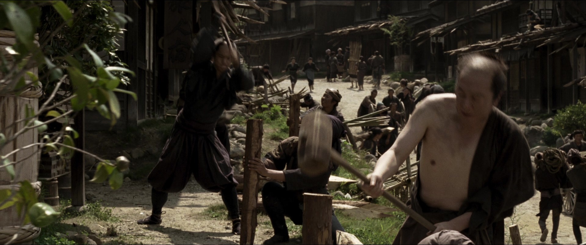 Jusan-nin no shikaku (2010), wide, 2.39:1 — film still