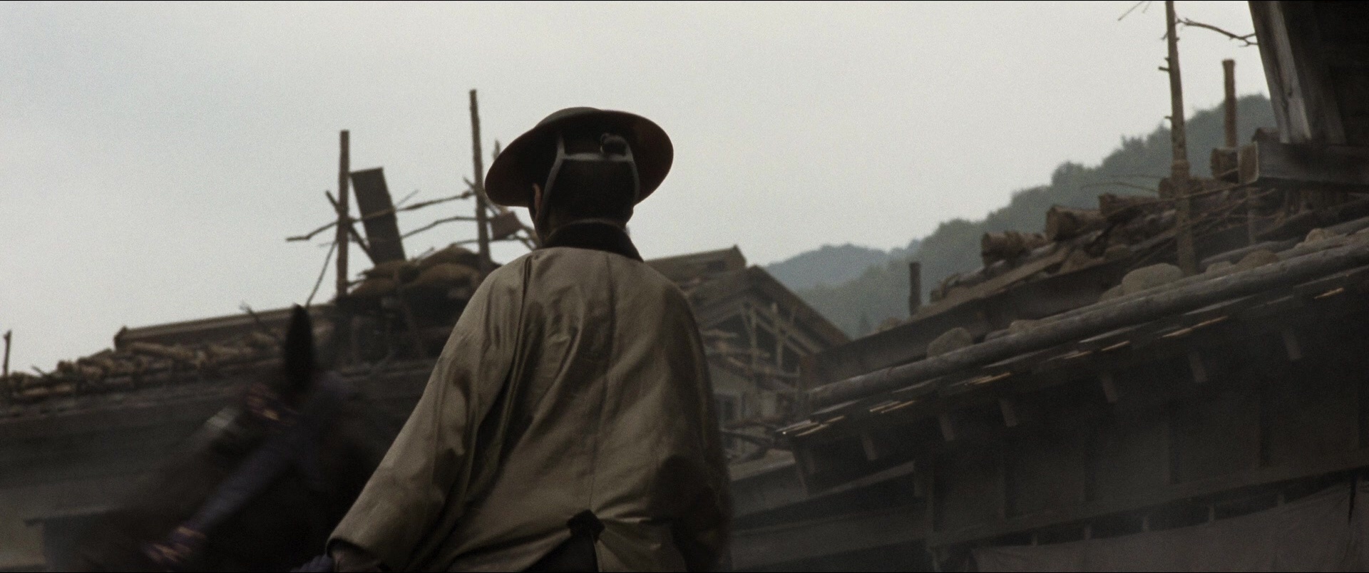 Jusan-nin no shikaku (2010), unknown, 2.39:1 — film still