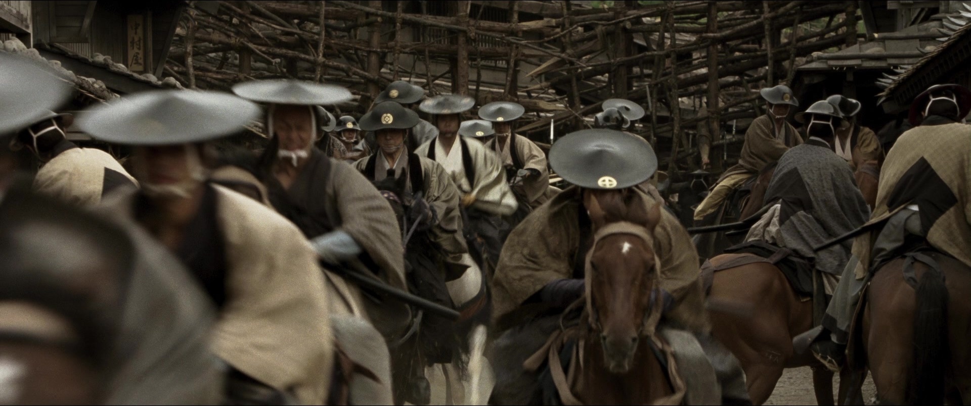 Jusan-nin no shikaku (2010), wide, 2.39:1 — film still