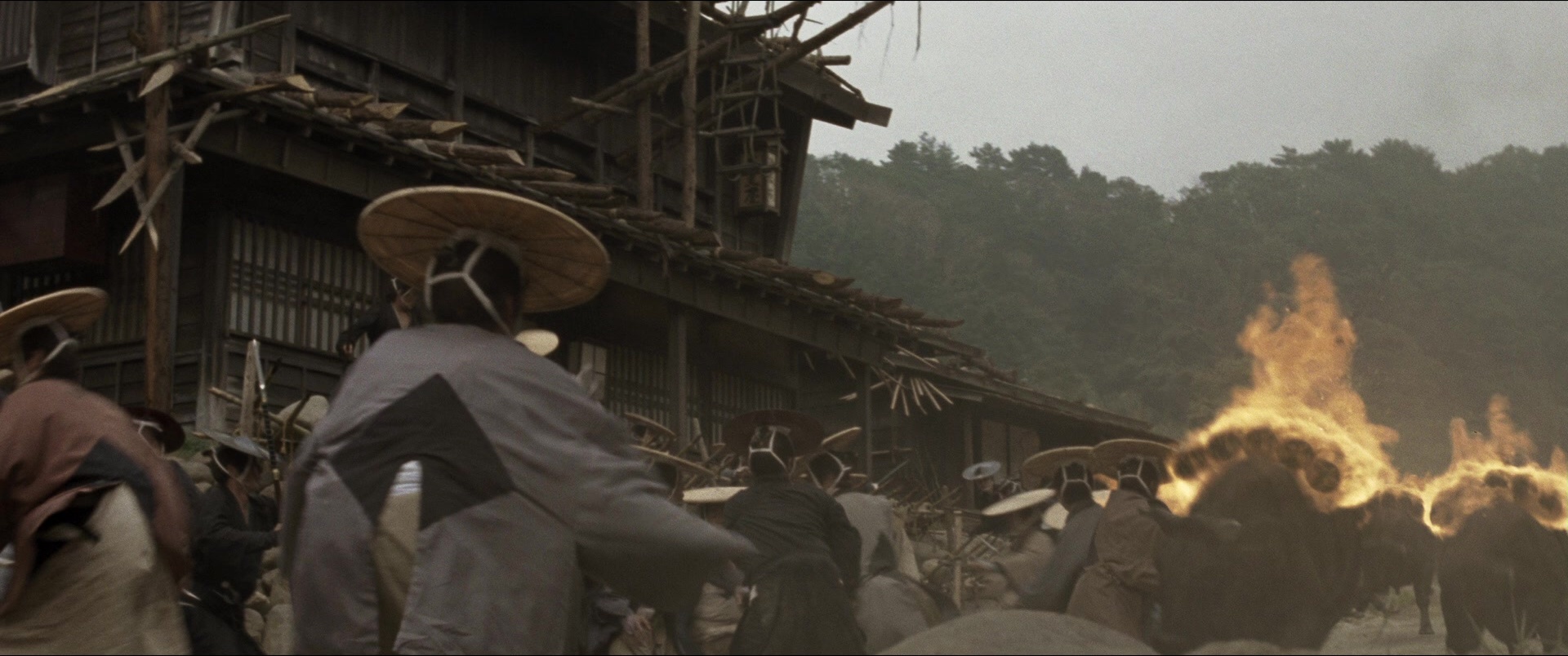 Jusan-nin no shikaku (2010), unknown, 2.39:1 — film still