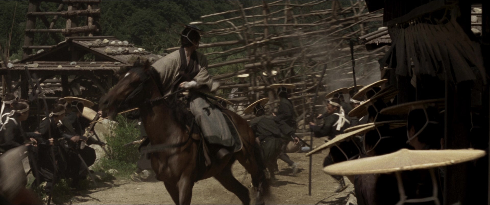 Jusan-nin no shikaku (2010), wide, 2.39:1 — film still