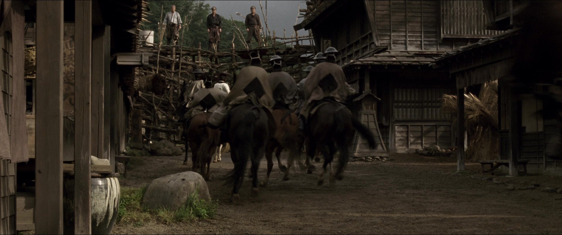 Jusan-nin no shikaku (2010), wide, 2.39:1 — film still
