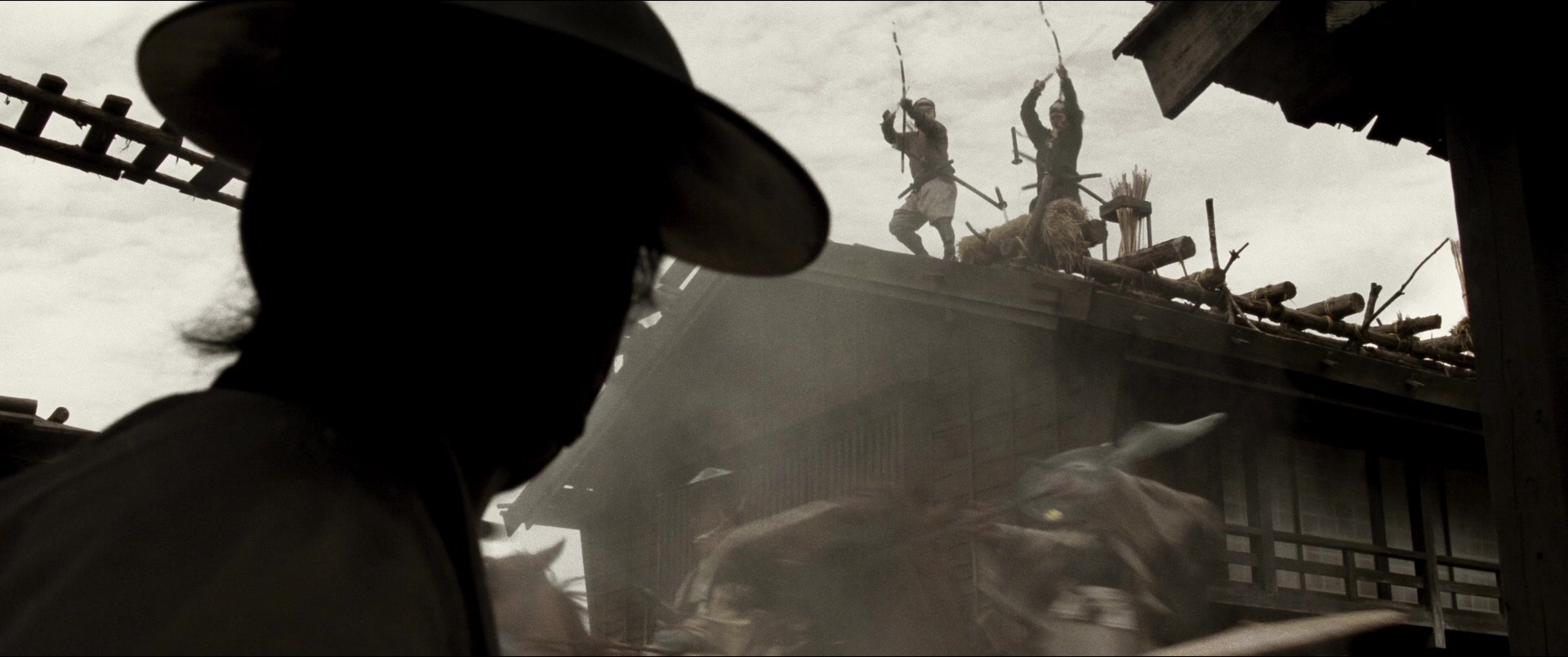 Jusan-nin no shikaku (2010), wide, 2.39:1 — film still