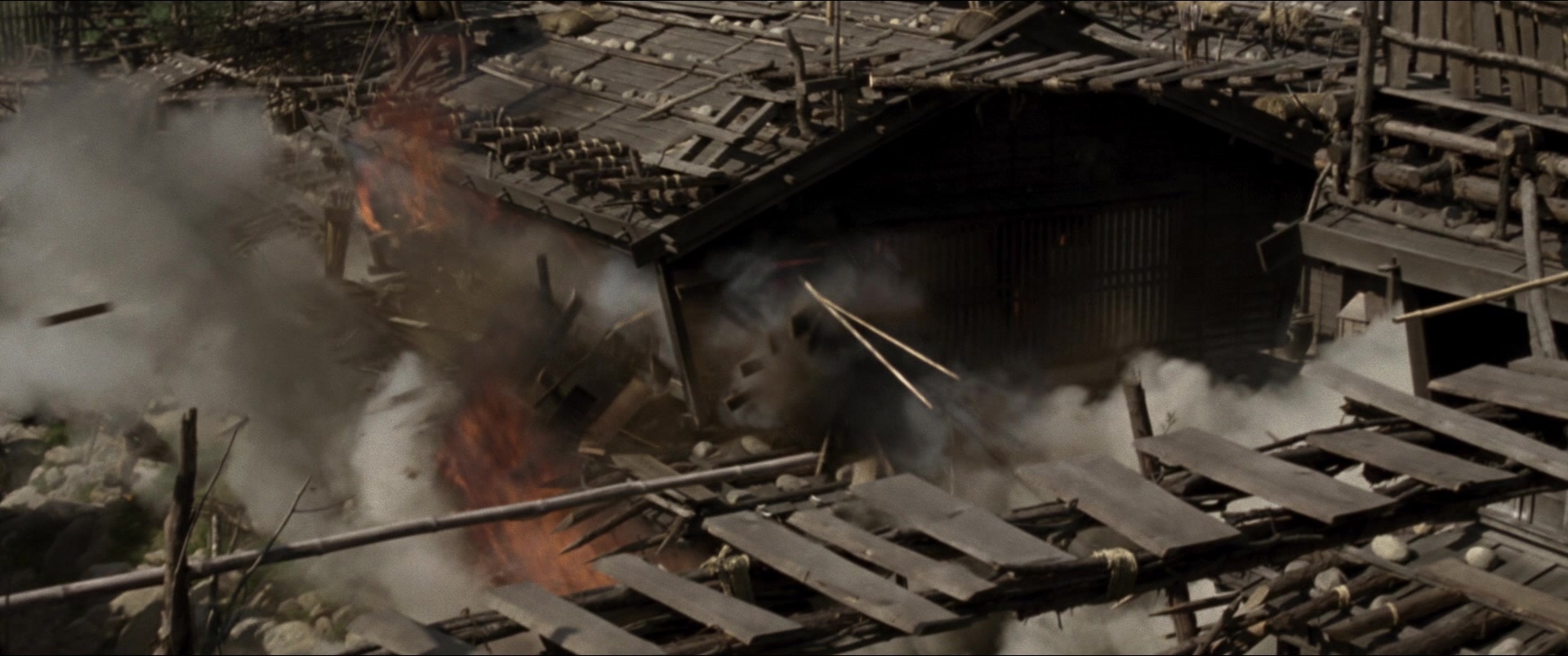 Jusan-nin no shikaku (2010), wide, 2.39:1 — film still