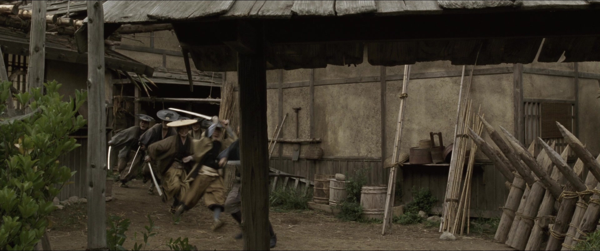Jusan-nin no shikaku (2010), wide, 2.39:1 — film still