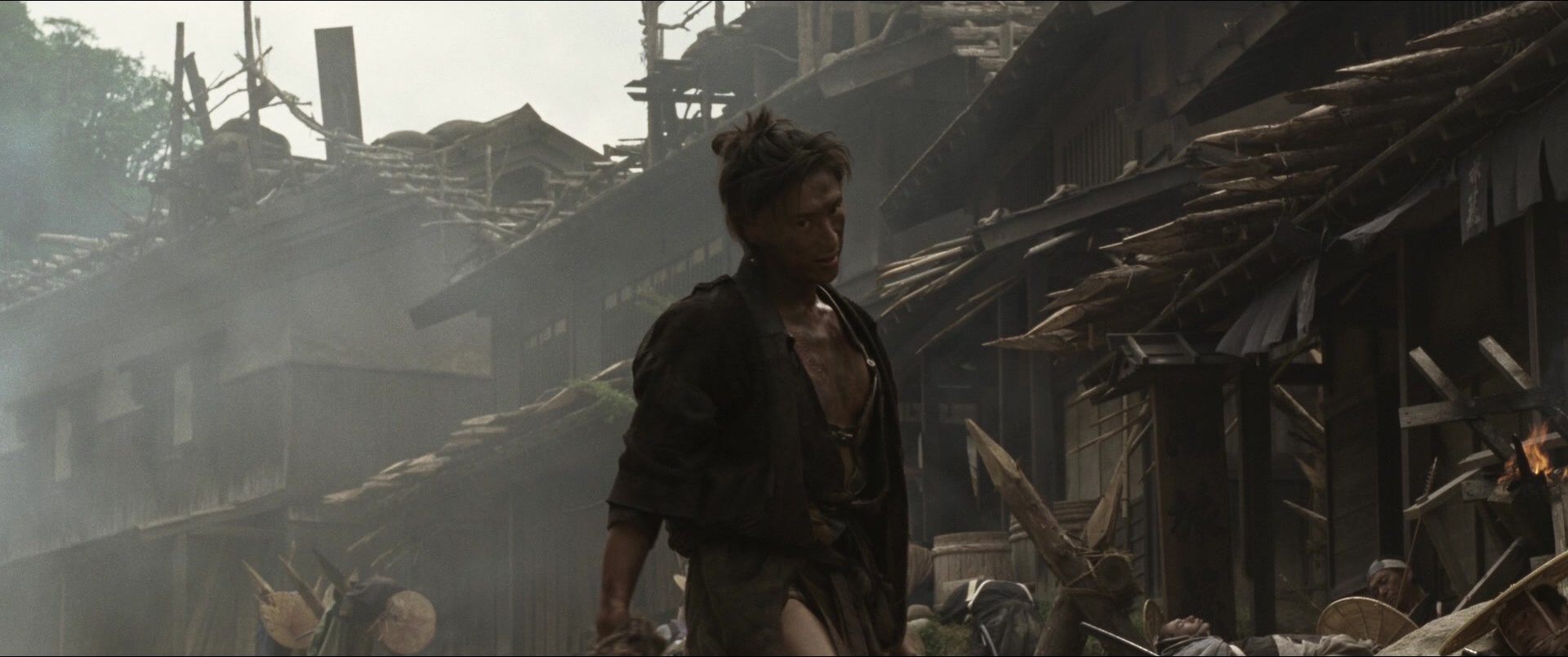Jusan-nin no shikaku (2010), wide, 2.39:1 — film still