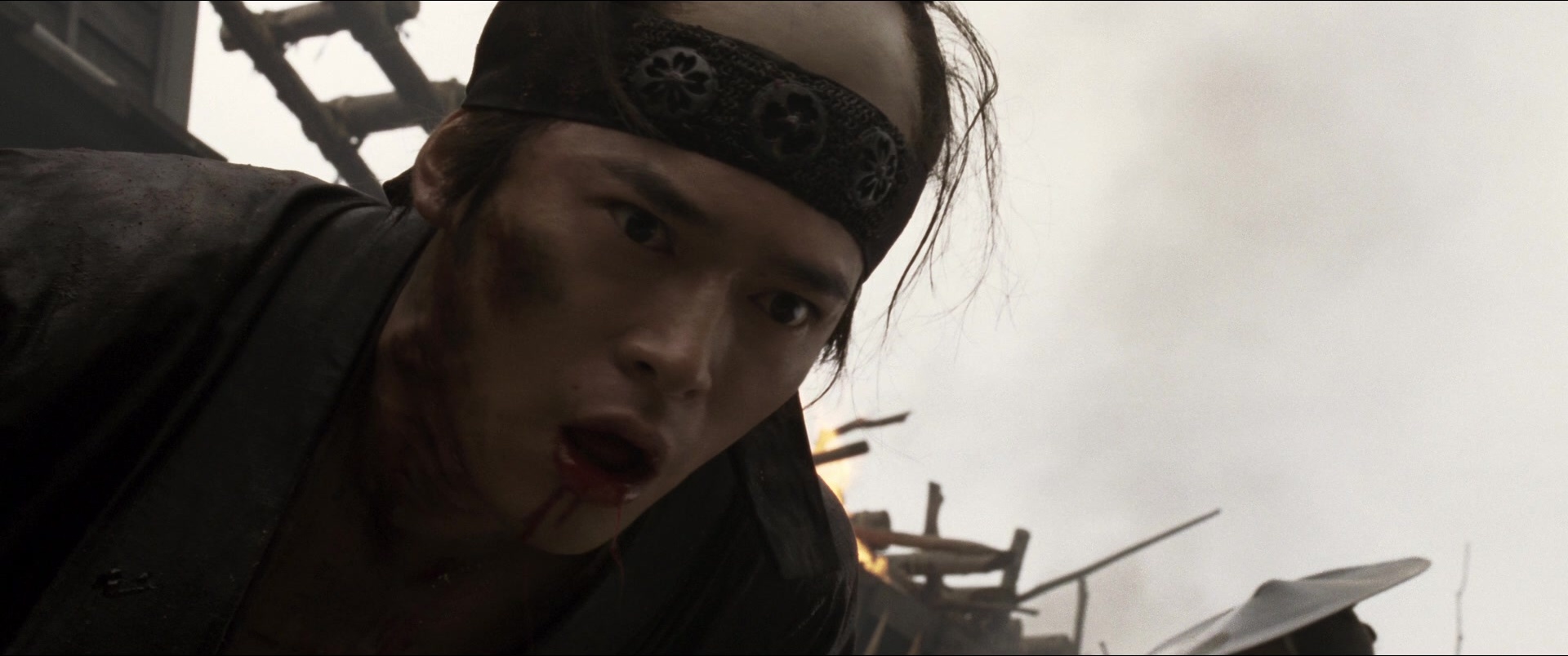 Jusan-nin no shikaku (2010), unknown, 2.39:1 — film still