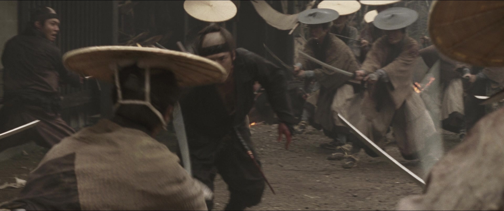 Jusan-nin no shikaku (2010), wide, 2.39:1 — film still