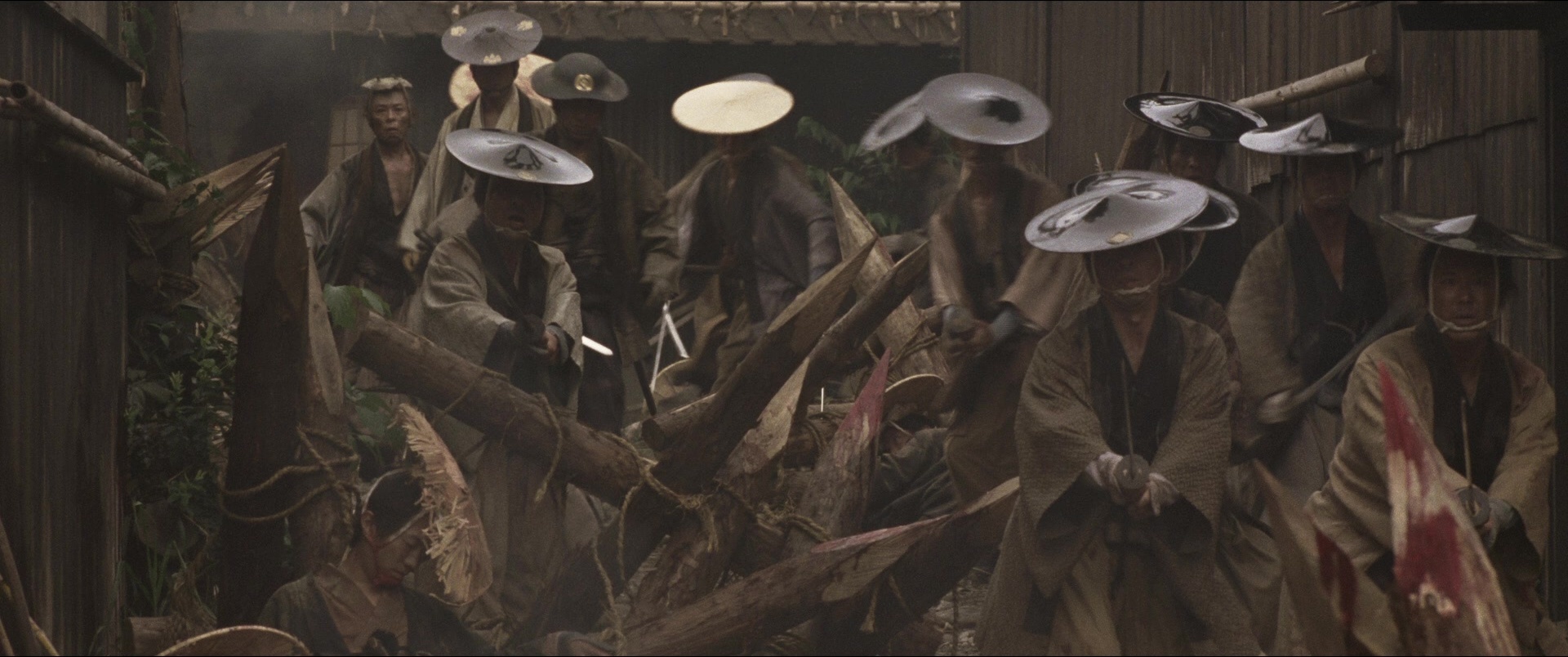 Jusan-nin no shikaku (2010), wide, 2.39:1 — film still