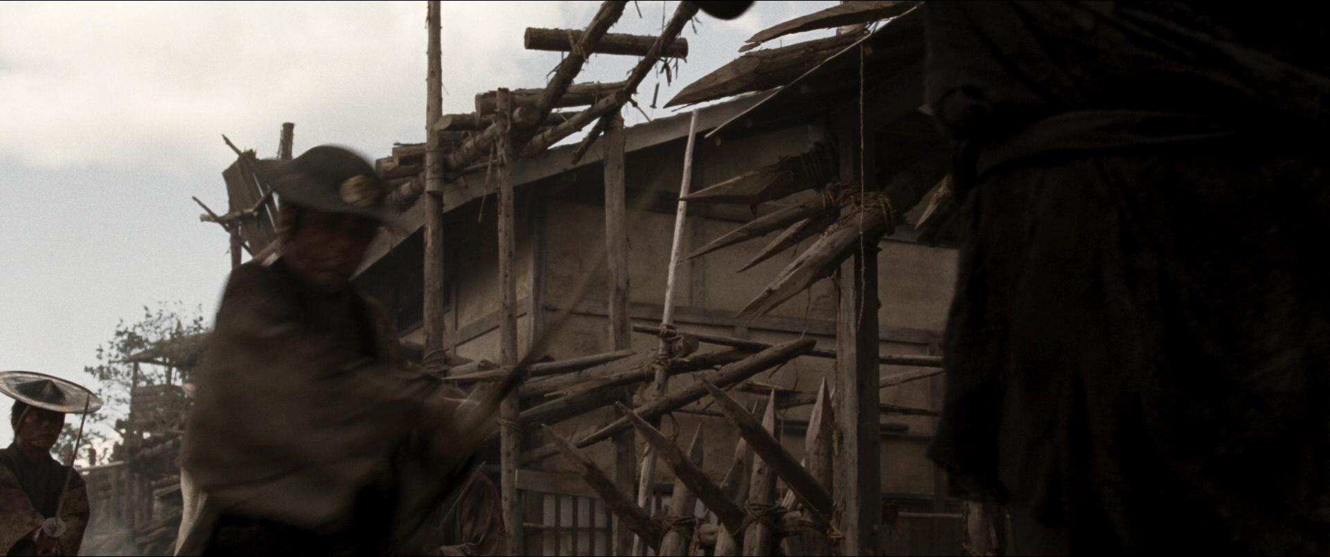 Jusan-nin no shikaku (2010), wide, 2.39:1 — film still
