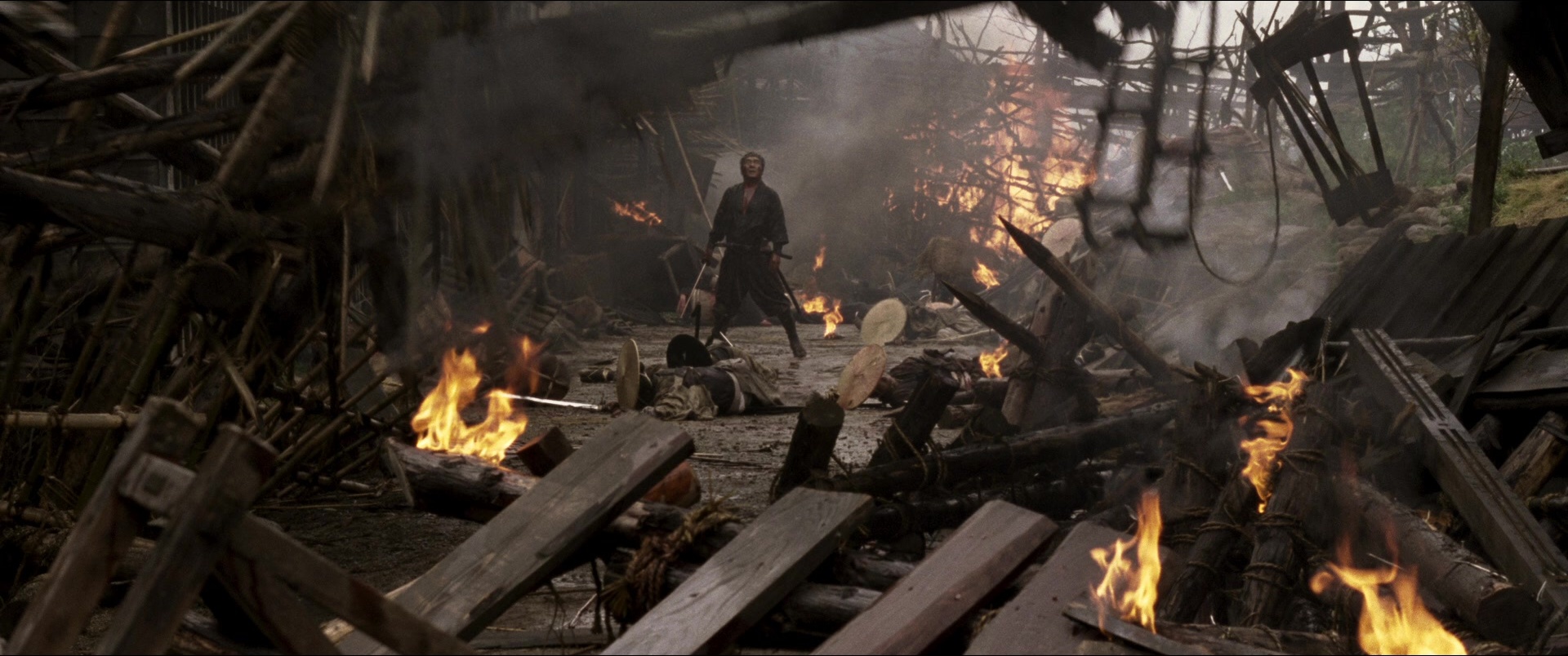 Jusan-nin no shikaku (2010), wide, 2.39:1 — film still