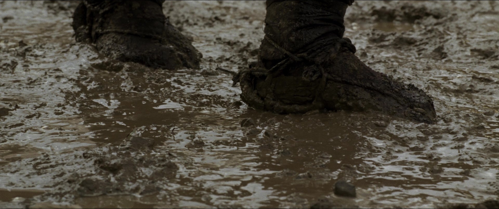 Jusan-nin no shikaku (2010), unknown, 2.39:1 — film still
