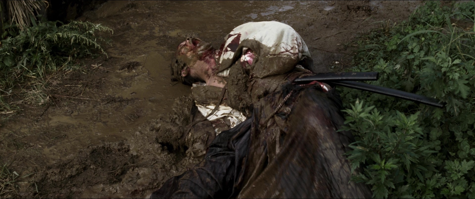 Jusan-nin no shikaku (2010), wide, 2.39:1 — film still