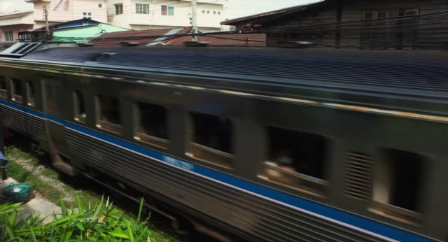 Frame from Lahn Mah — car, train, vent